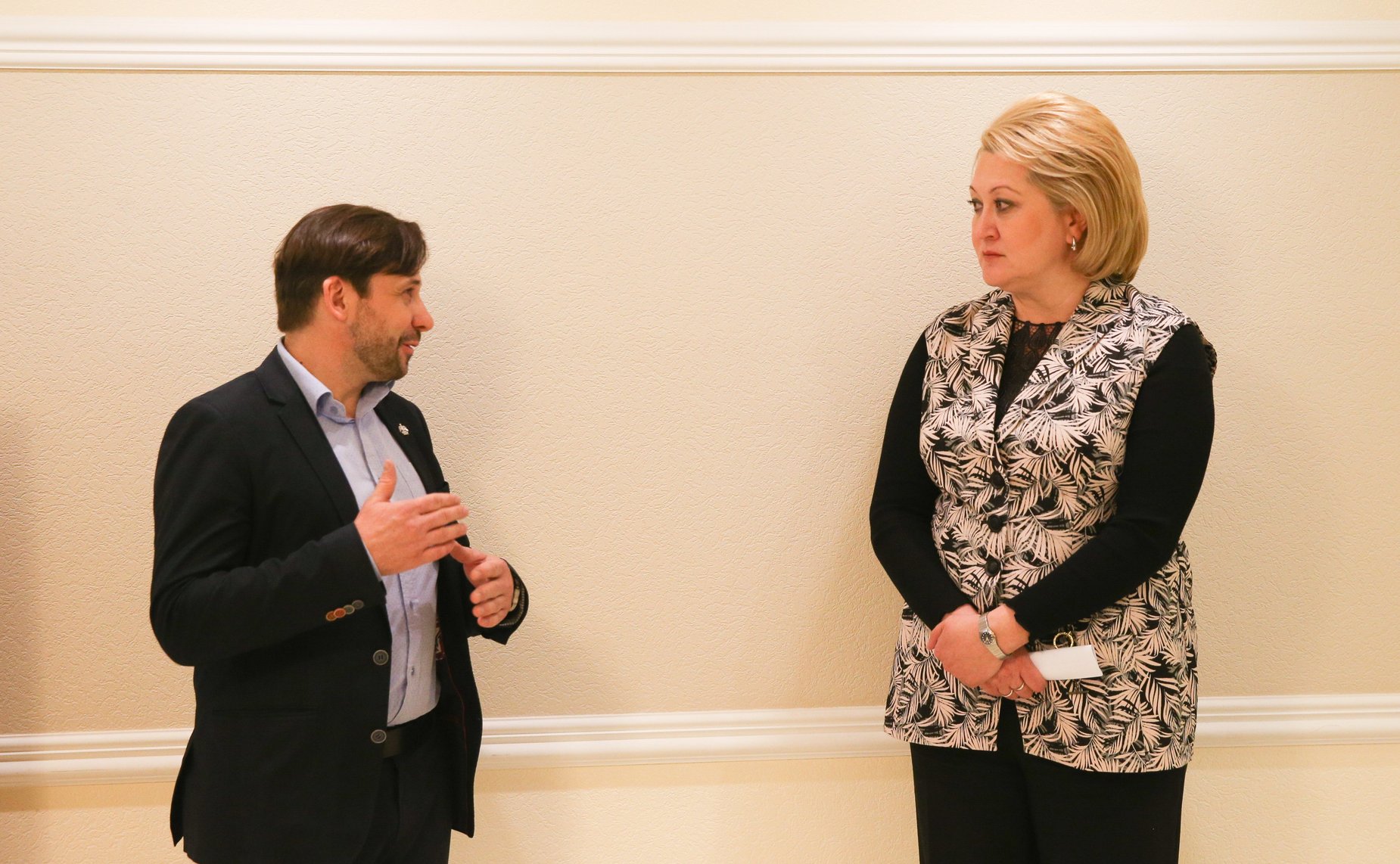 В Совете Федерации открылась выставка кафедры дизайна и декоративно-прикладного искусства Московского государственного института культуры