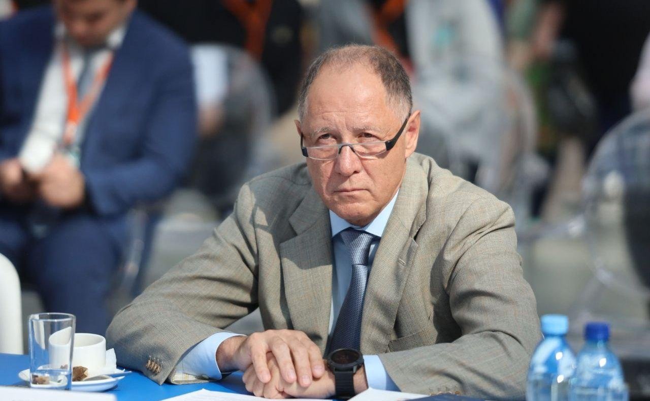 Виктор Абрамов