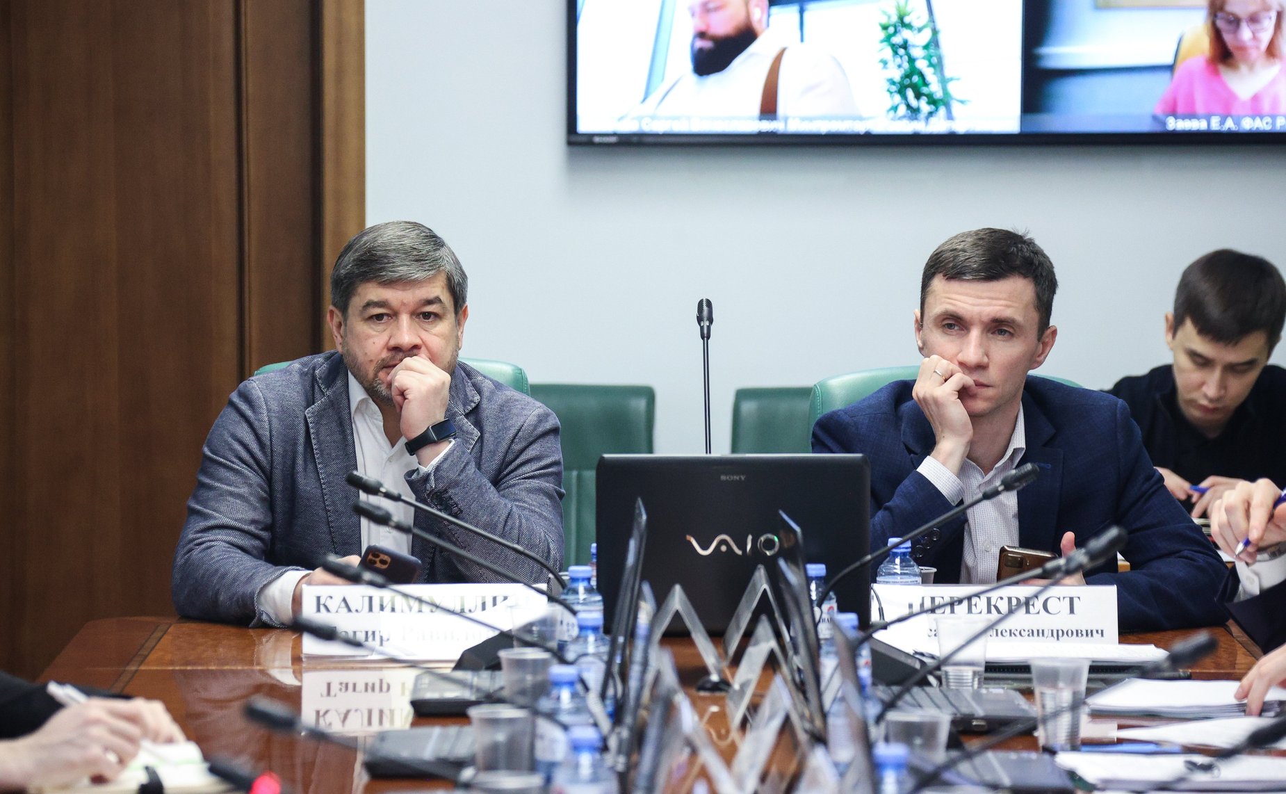 Круглый стол Комитета СФ по экономической политике «Актуальные вопросы взаимодействия акционерного общества «Почта России», маркетплейсов и других участников рынка онлайн-торговли»