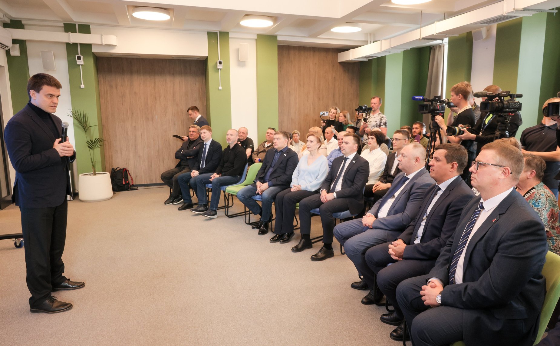 Николай Журавлёв и Инна Святенко посетили город Норильск с рабочей поездкой, посвященной мониторингу реализации Комплексного плана социально-экономического развития города до 2035 года