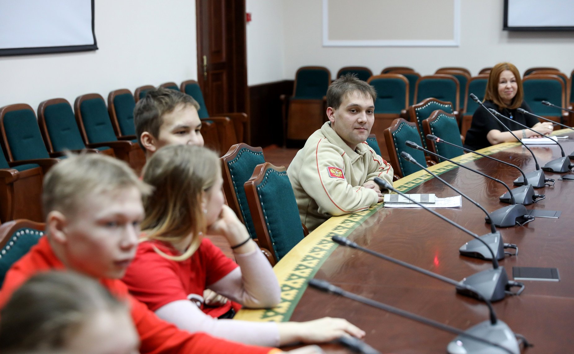 Римма Галушина провела встречу с юнармейцами Ненецкого автономного округа