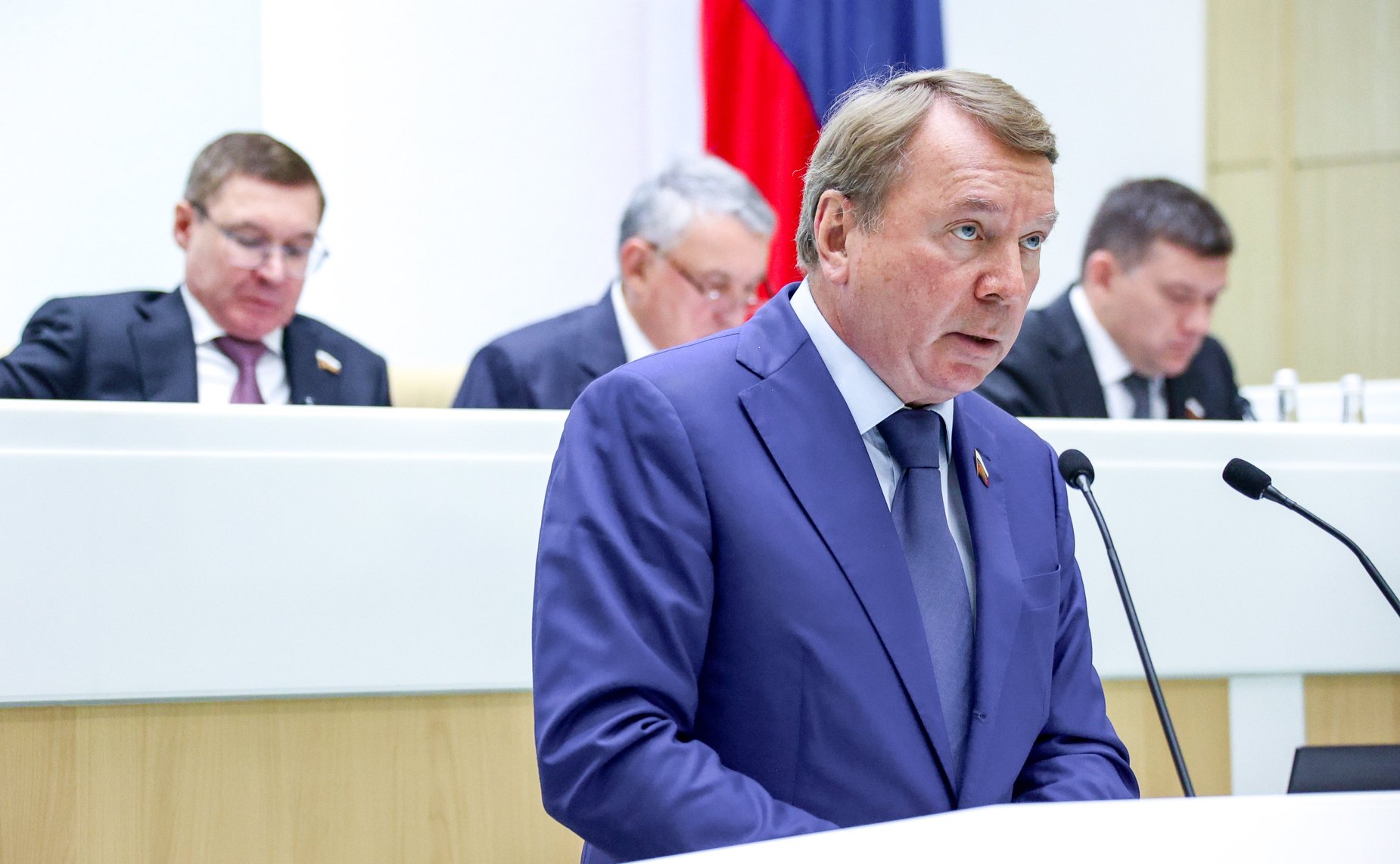 Владимир Кожин