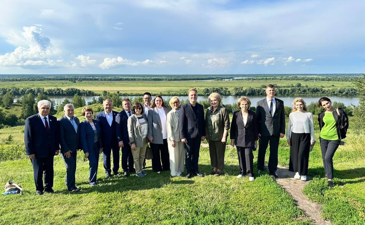 Круглый стол Комитета СФ по науке, образованию и культуре совместно с Комитетом СФ по федеративному устройству, региональной политике, МСУ и делам Севера «О совершенствовании законодательства Российской Федерации об охране объектов культурного наследия»