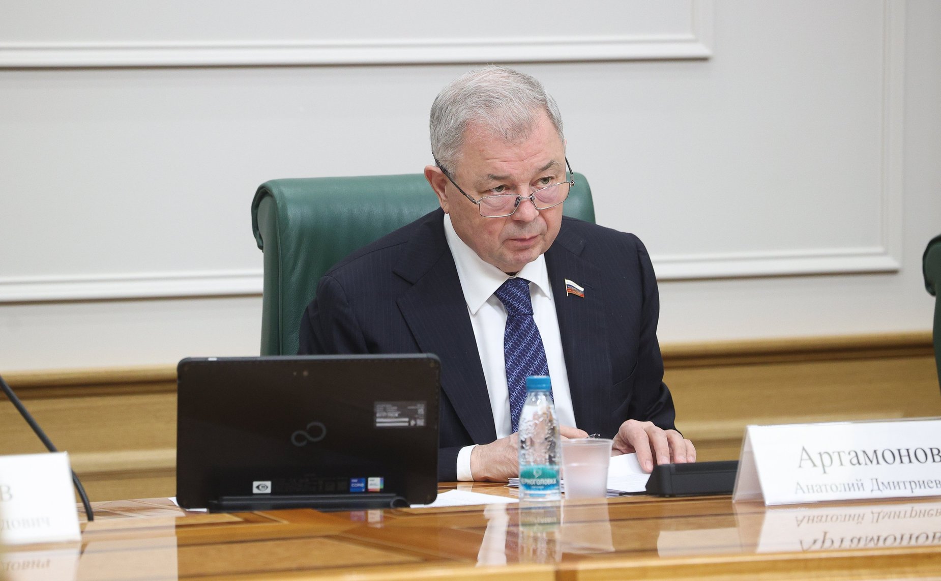 Анатолий Артамонов