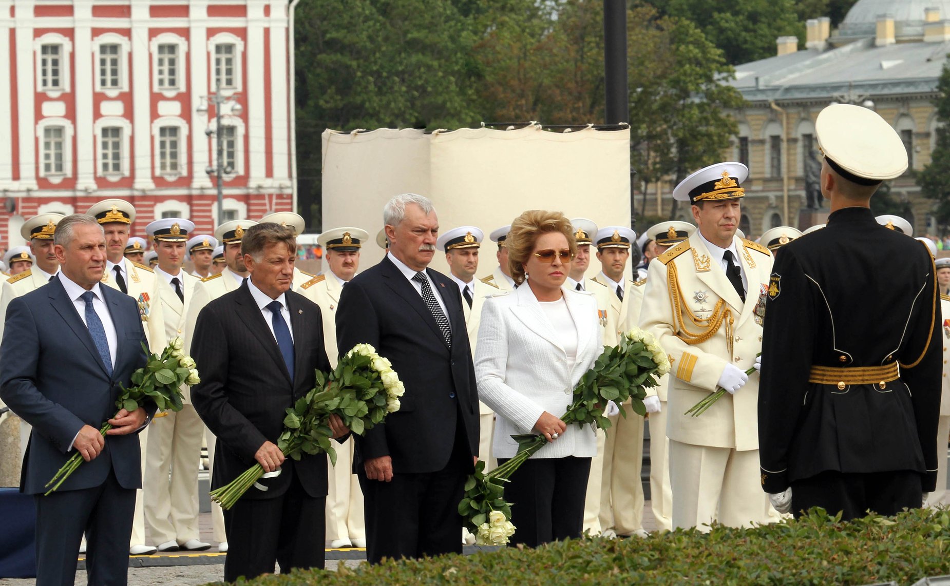 В. Матвиенко на праздновании Дня ВМФ в Санкт-Петербурге. Июль 2015 г.