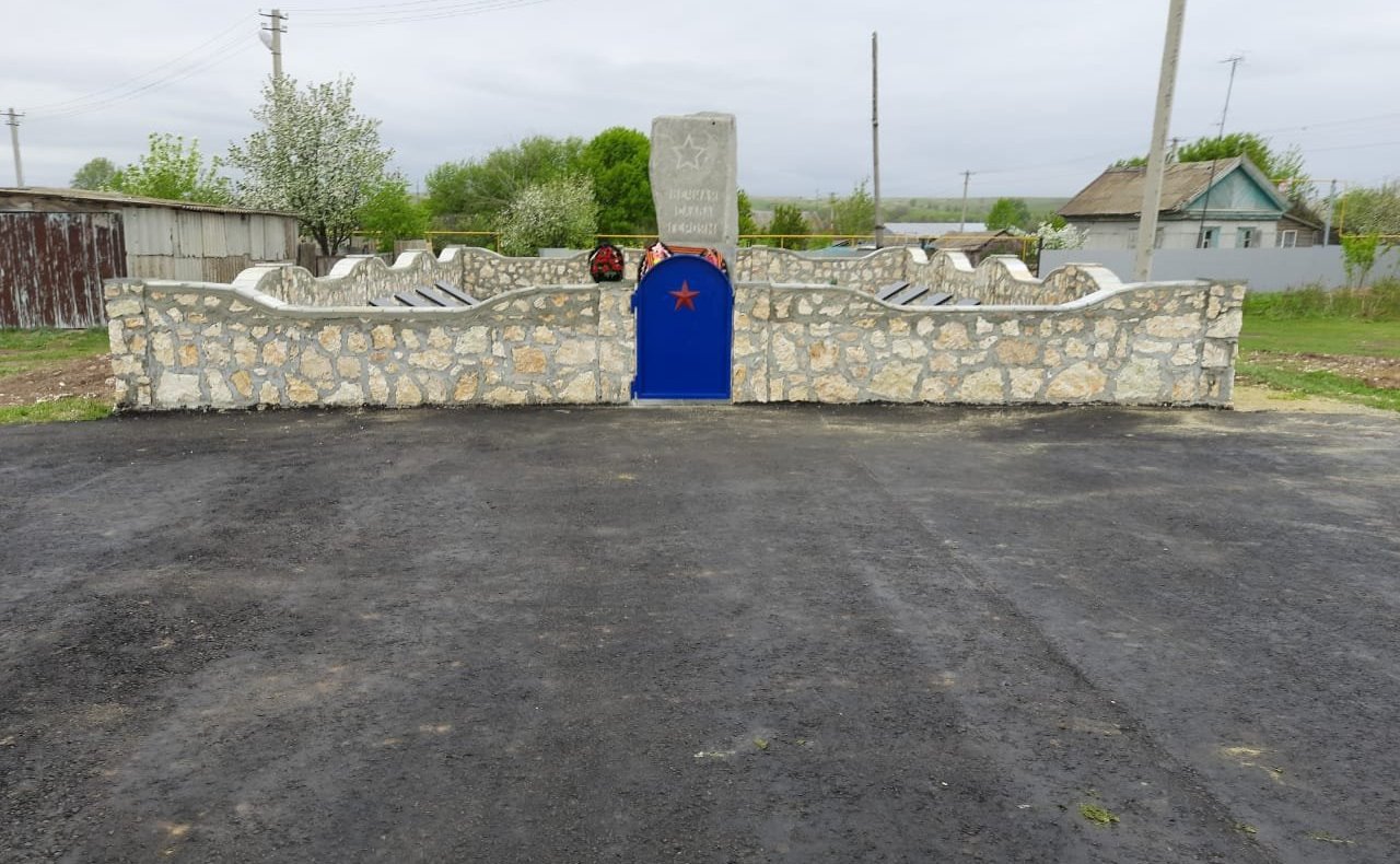 Сергей Михайлов в День памяти и скорби принял участие в торжественном митинге по случаю открытия в хуторе Логовский Волгоградской области Братской могилы советских воинов, погибших в ходе боёв на Клетском плацдарме в 1942 году