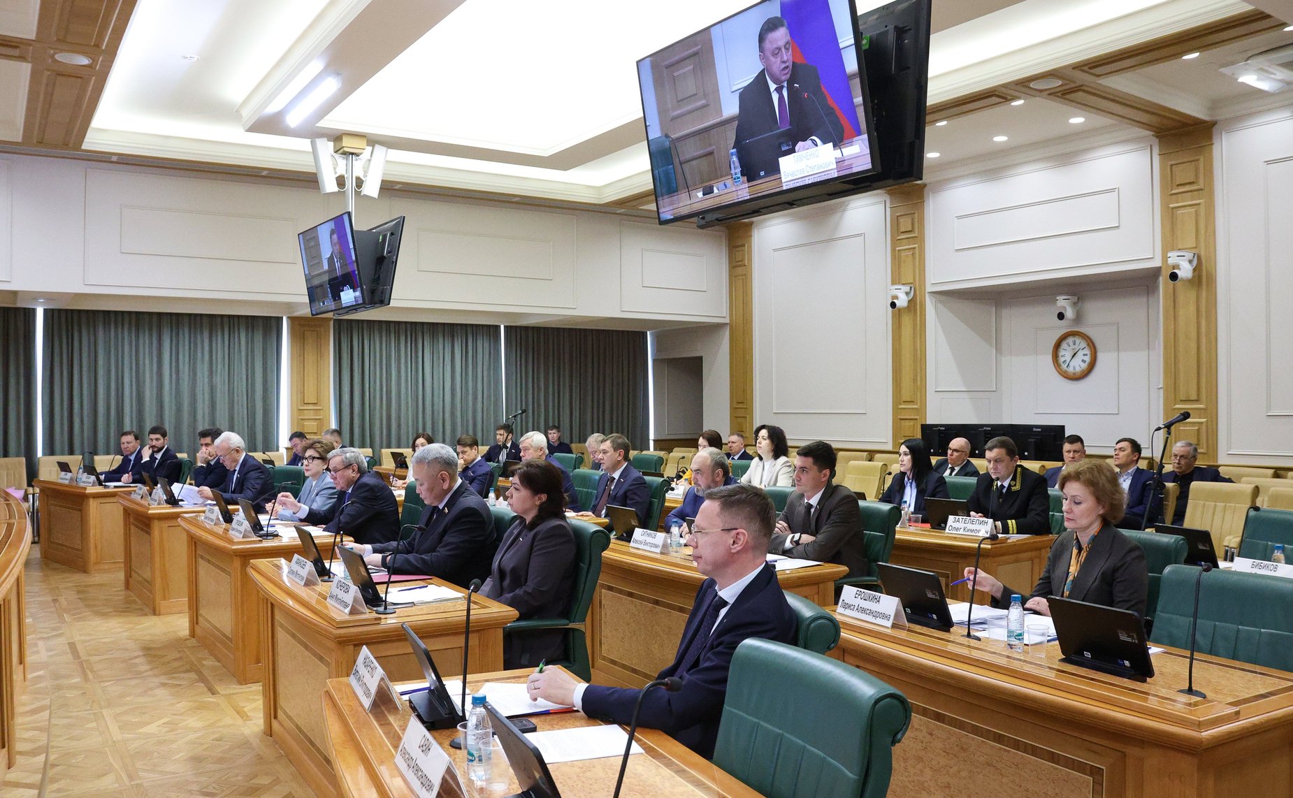 Заседание Комитета Совета Федерации по федеративному устройству, региональной политике, местному самоуправлению и делам Севера