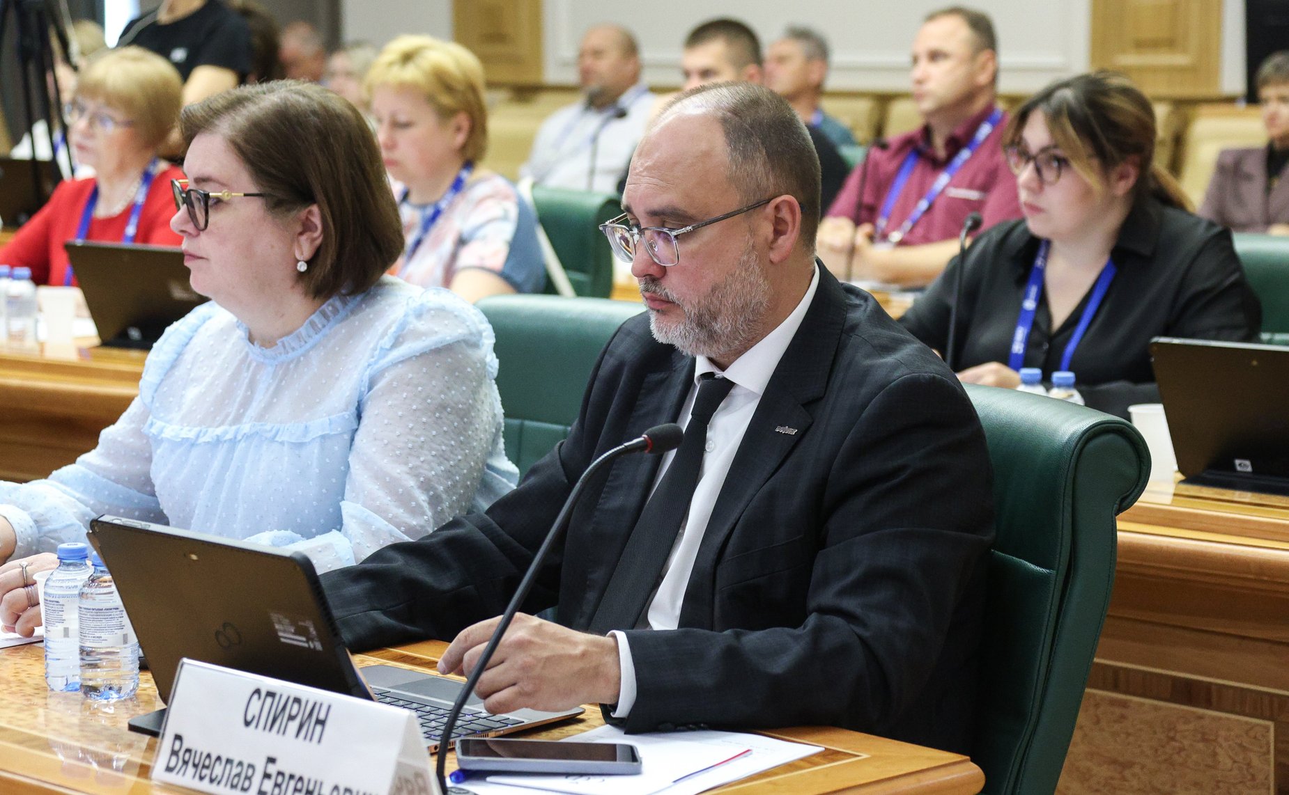 Встреча сенаторов Российской Федерации с участниками программы «Руководители представительных органов местного самоуправления Донбасса и Новороссии»