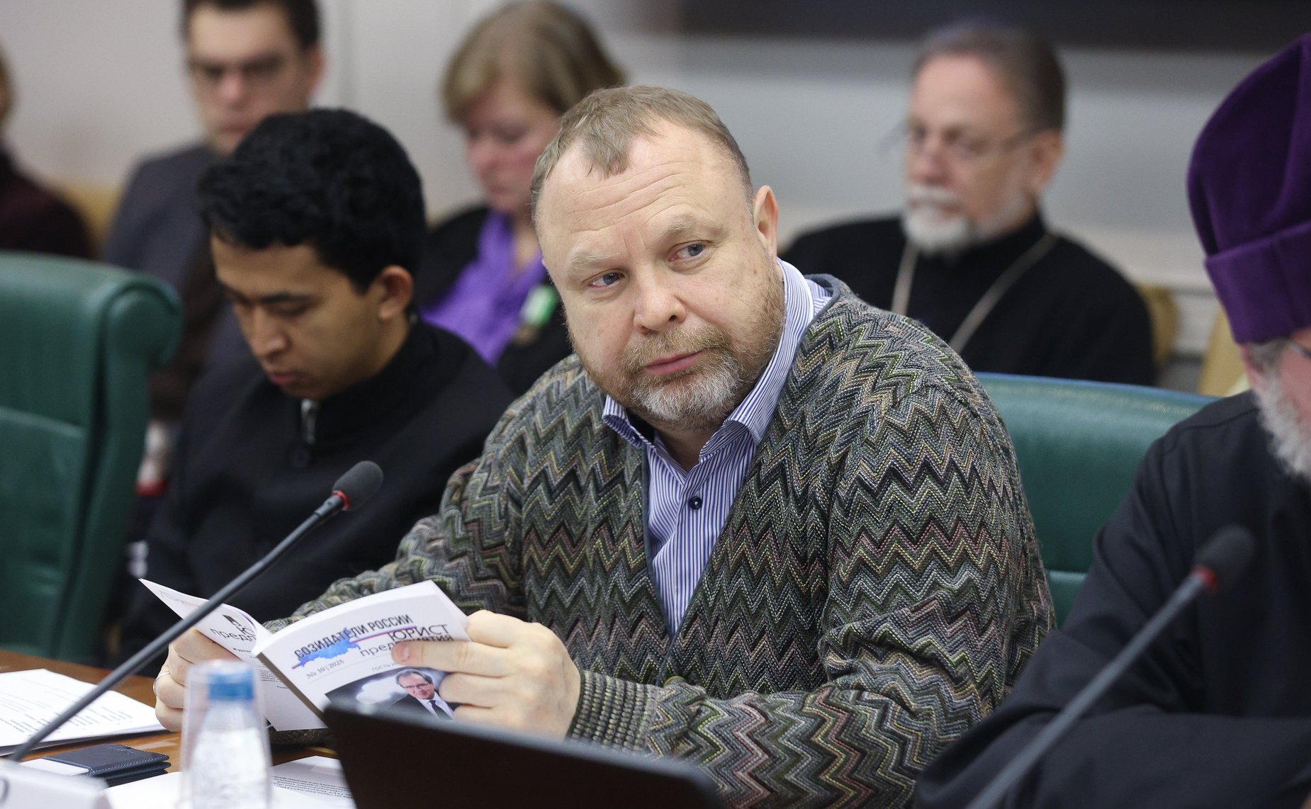 Круглый стол «Становление современной общественно-государственной модели воспитания гражданина и патриота (анализ опыта взаимодействия государственных и религиозных институтов)» (в рамках XIV Рождественских парламентских встреч)