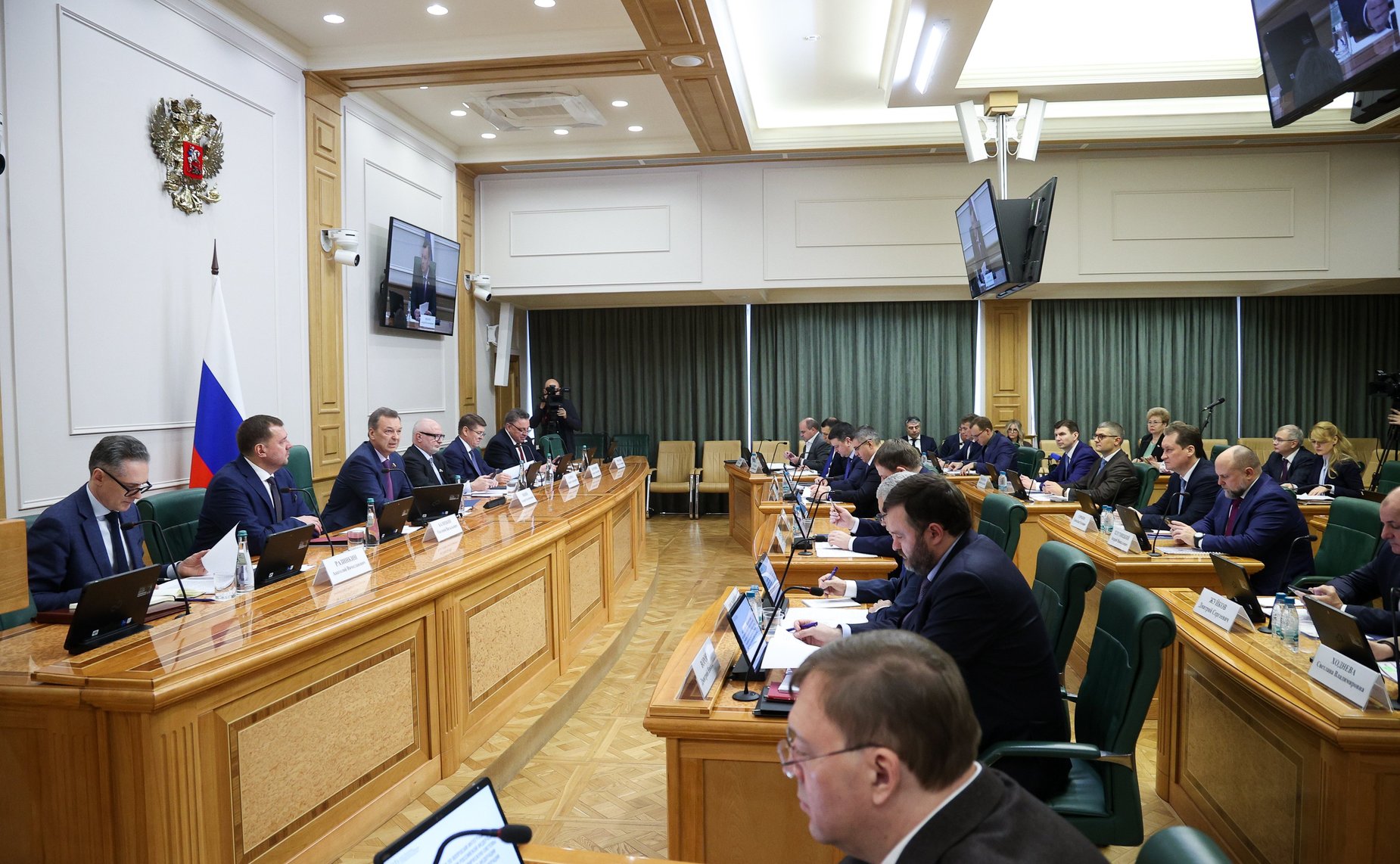 Заседание Совета по вопросам интеграции воссоединенных субъектов РФ в правовую и социально-экономическую системы Российской Федерации при Совете Федерации ФС РФ