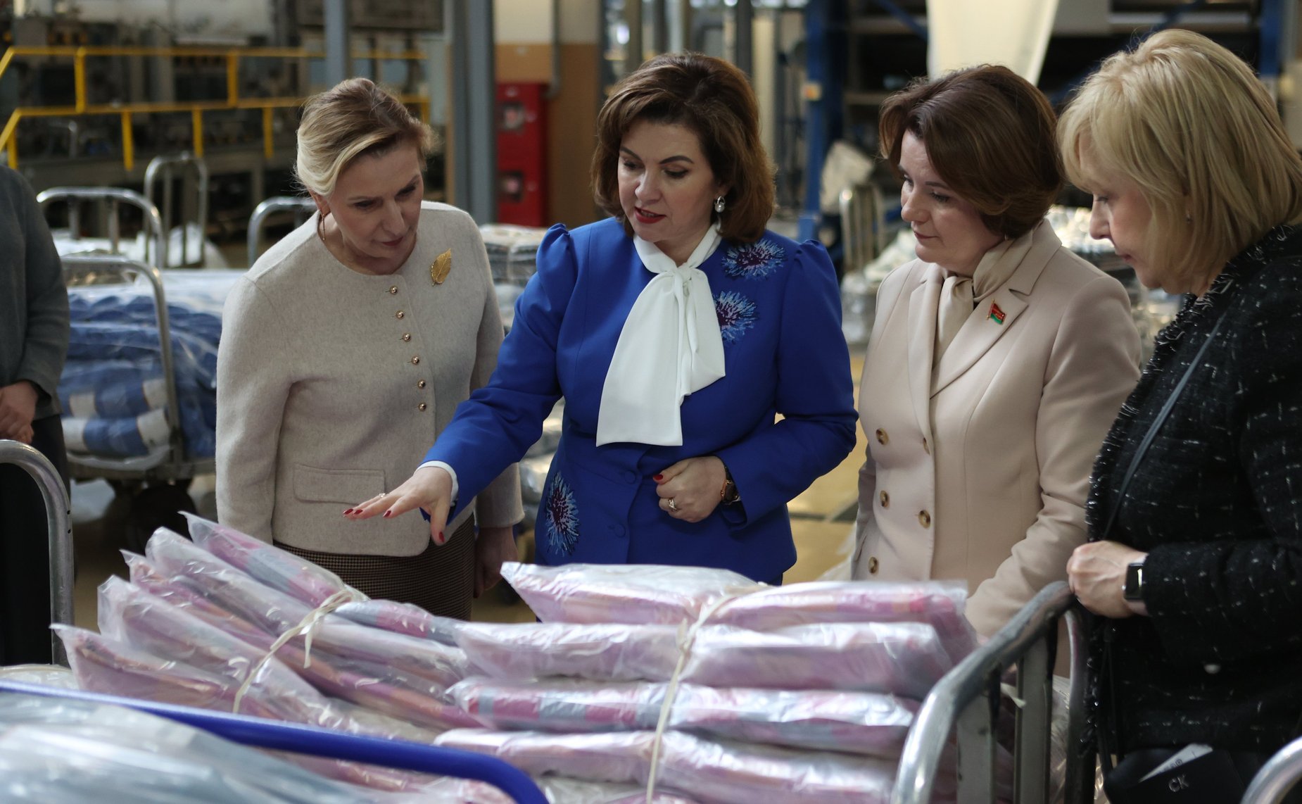 Заместитель Председателя Совета Федерации Инна Святенко посетила предприятие «Камволь»