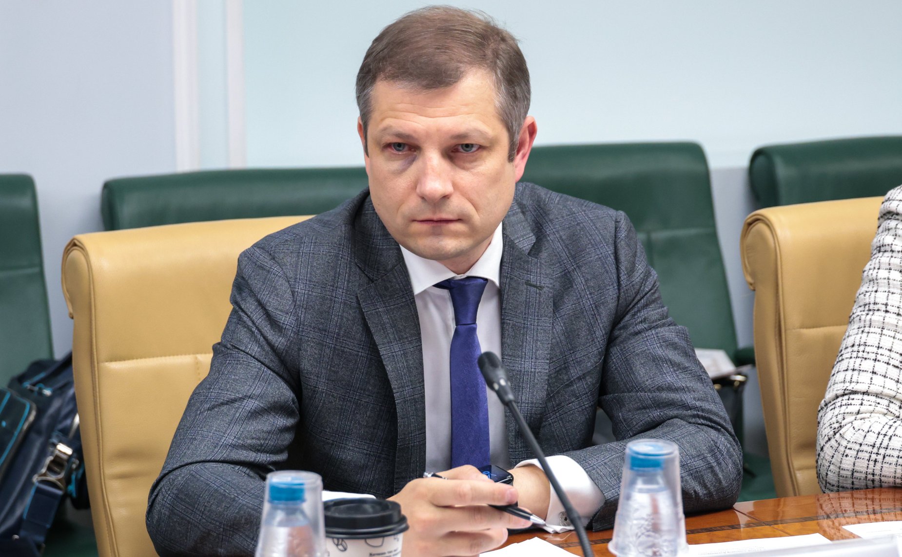 Круглый стол Комитета Совета Федерации по экономической политике на тему «О развитии системы биржевой торговли в рамках БРИКС»