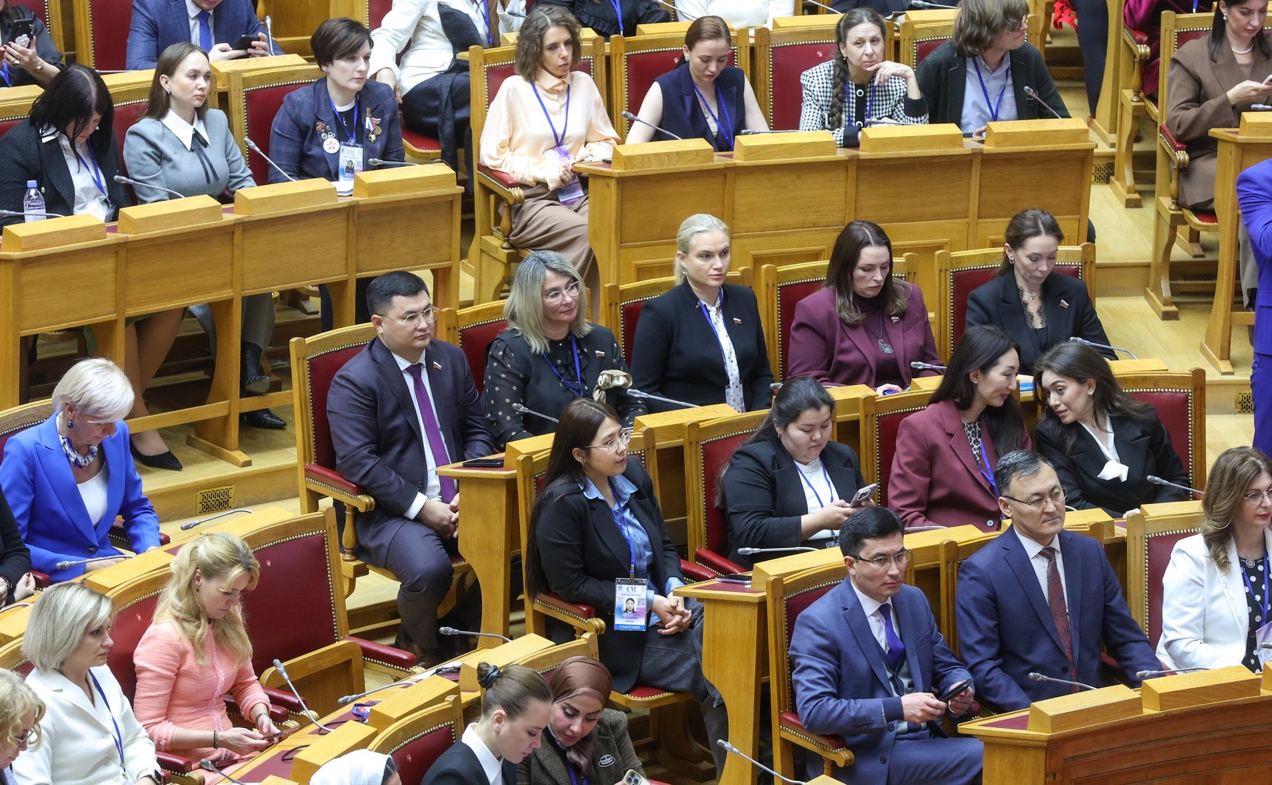 Пленарное заседание IV Международного Форума «Содружество моды»