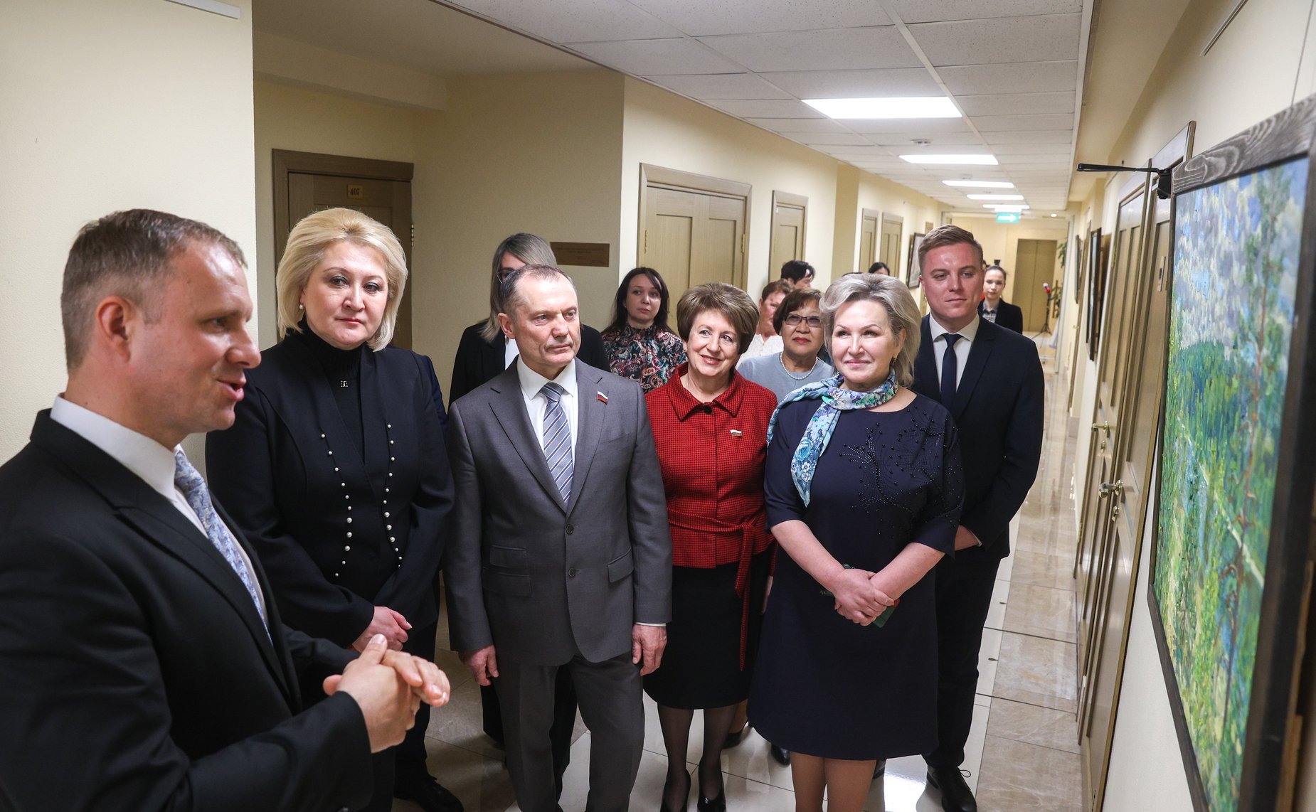 Торжественное открытие в Совете Федерации персональной выставки художника-живописца И. Лысенкова «Матушка Рязань»