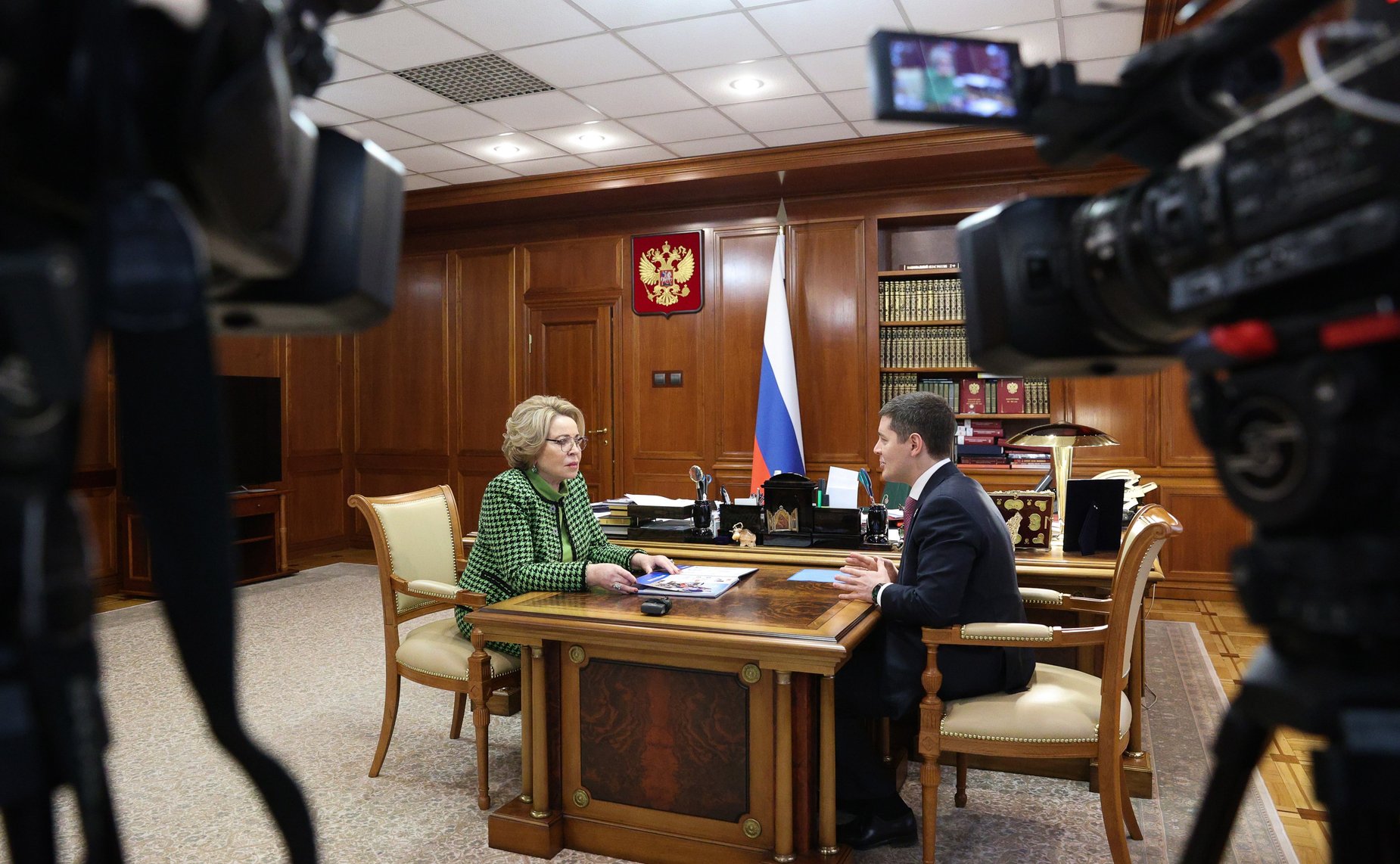 Встреча Председателя Совета Федерации Валентины Матвиенко с губернатором Ямало-Ненецкого автономного округа Дмитрием Артюховым