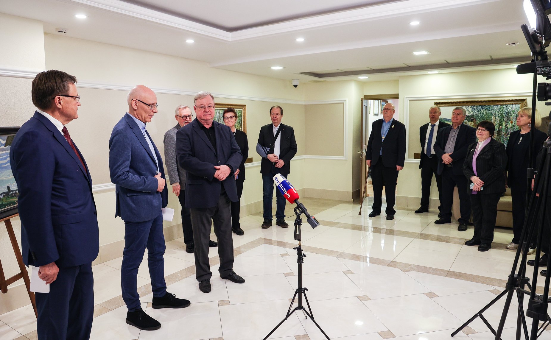 В Совете Федерации открылась выставка картин Андрея Горского и Николая Горского-Чернышёва