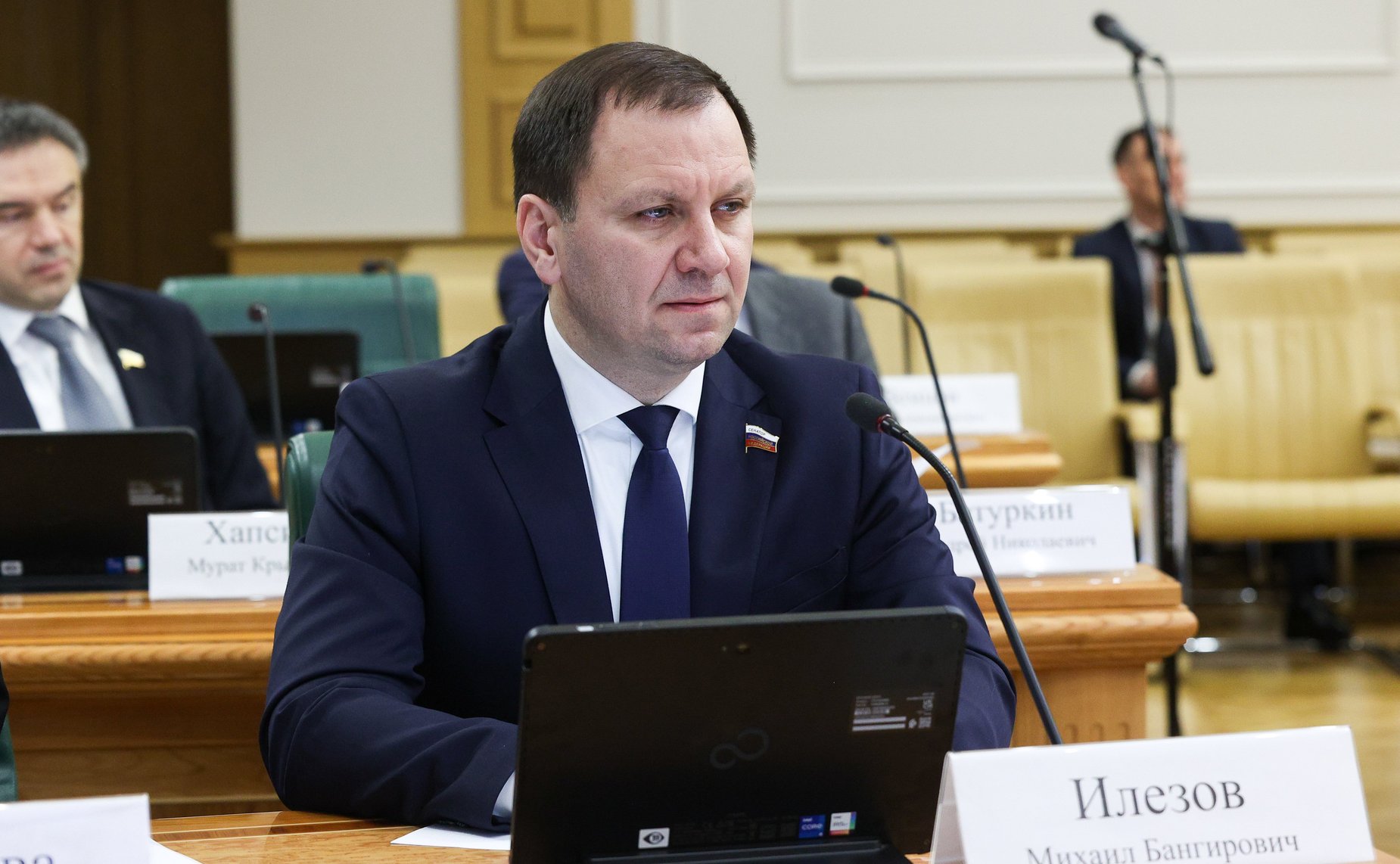 Михаил Илезов