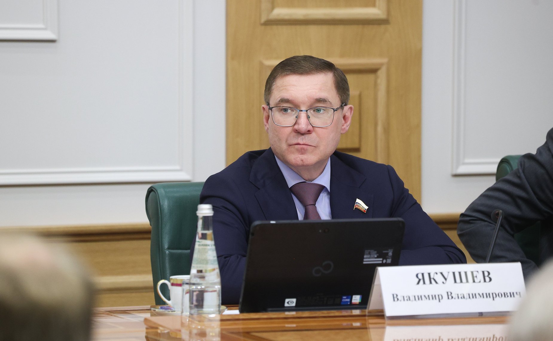 Владимир Якушев