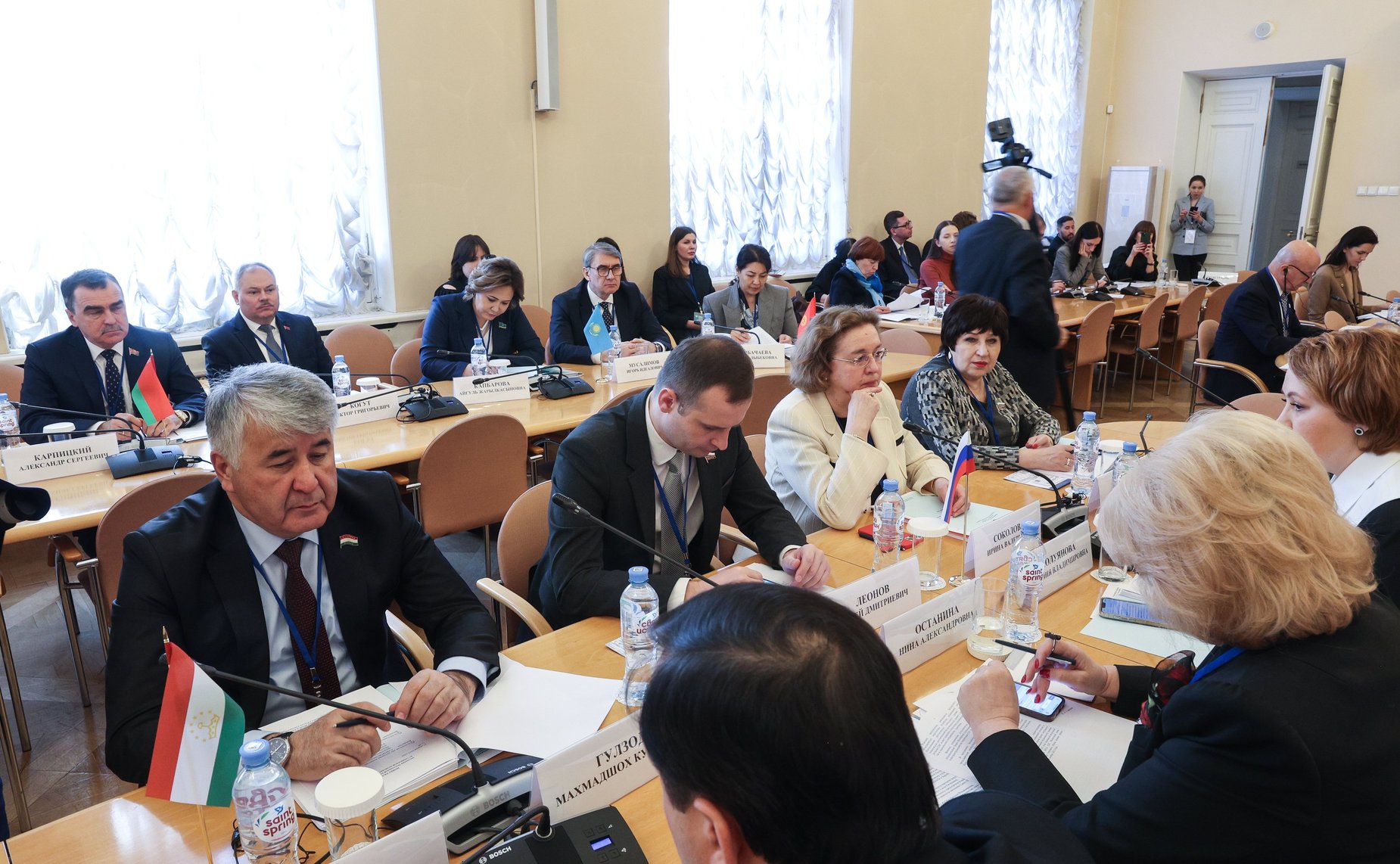 Заседание Постоянной комиссии МПА СНГ по социальной политике и правам человека