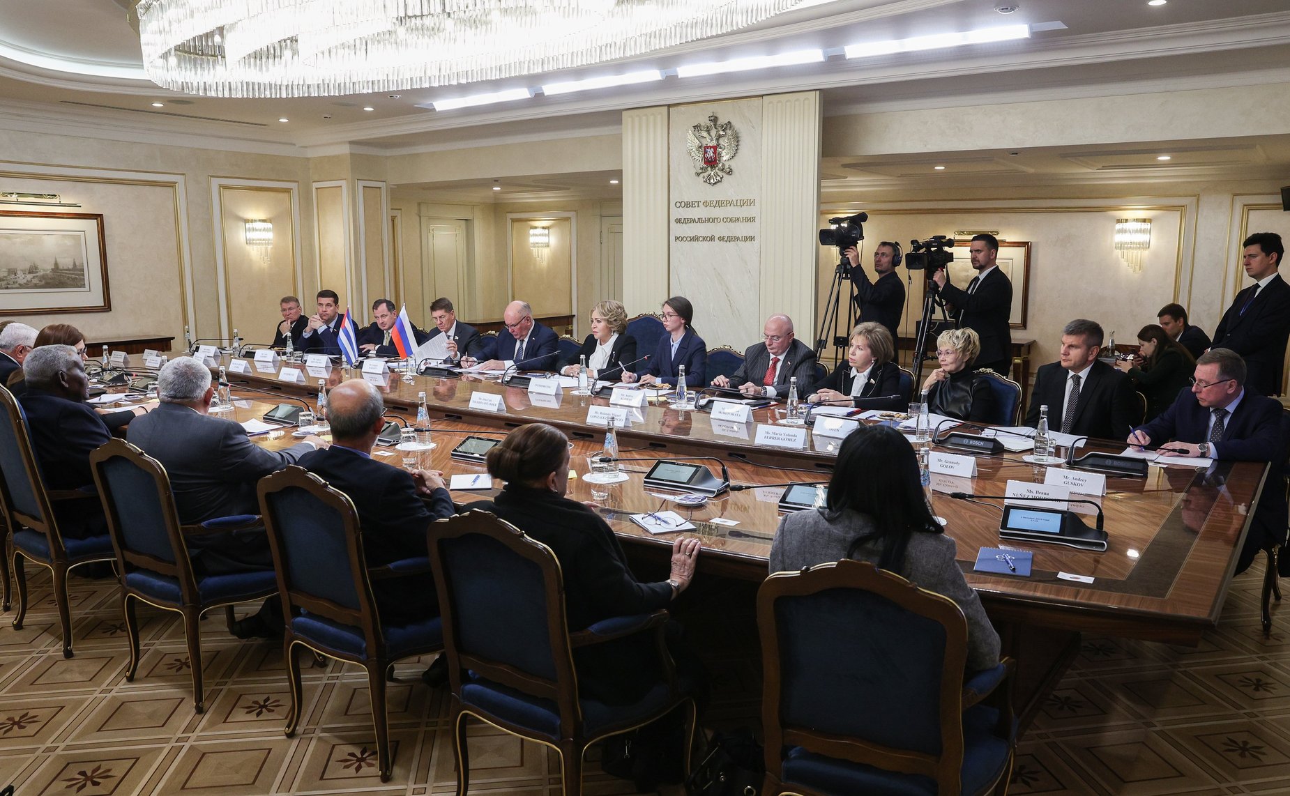 Встреча Председателя Совета Федерации Валентины Матвиенко с Председателем Национальной ассамблеи народной власти и Государственного Совета Республики Куба Эстебаном Ласо Эрнандесом