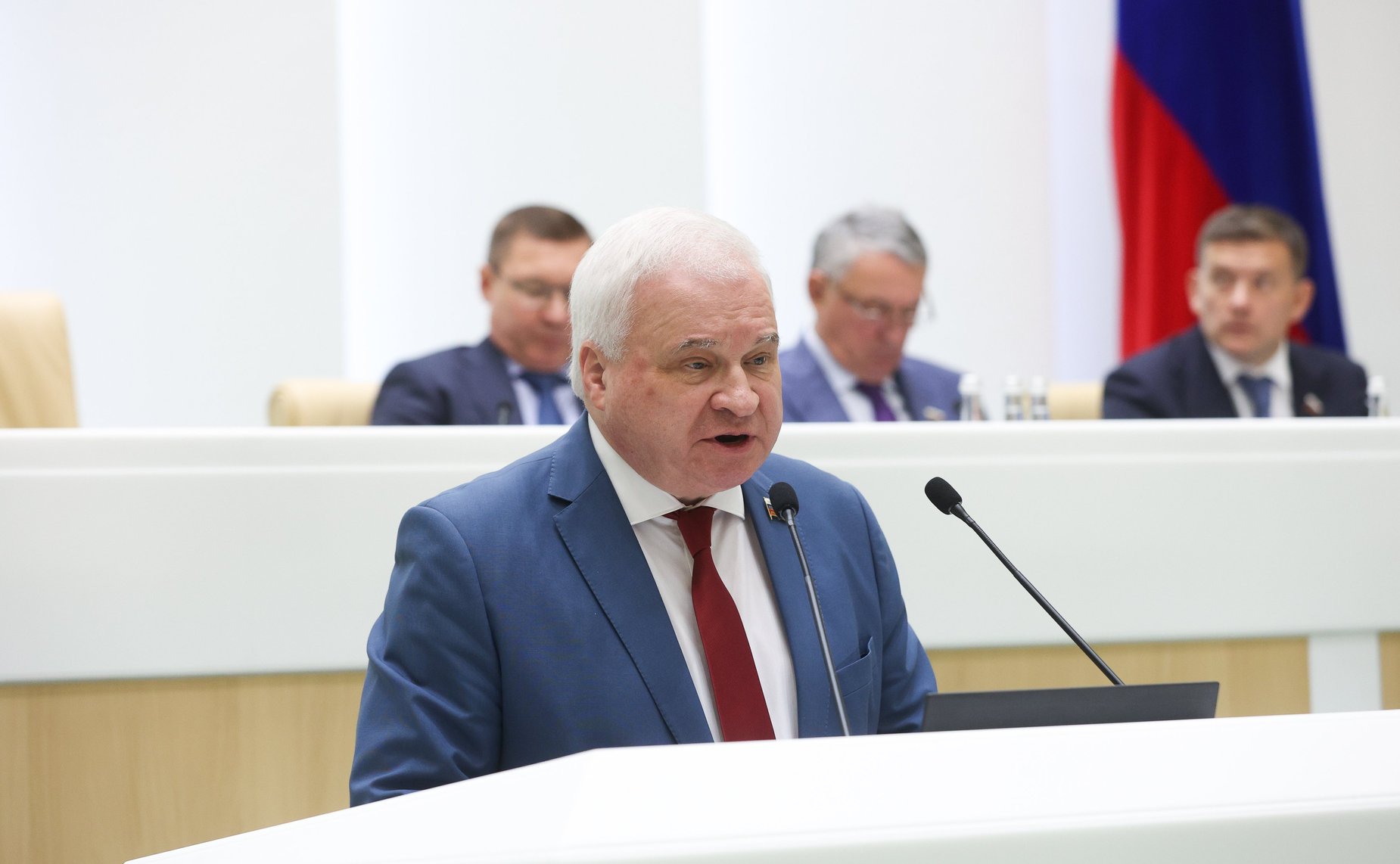 Андрей Денисов