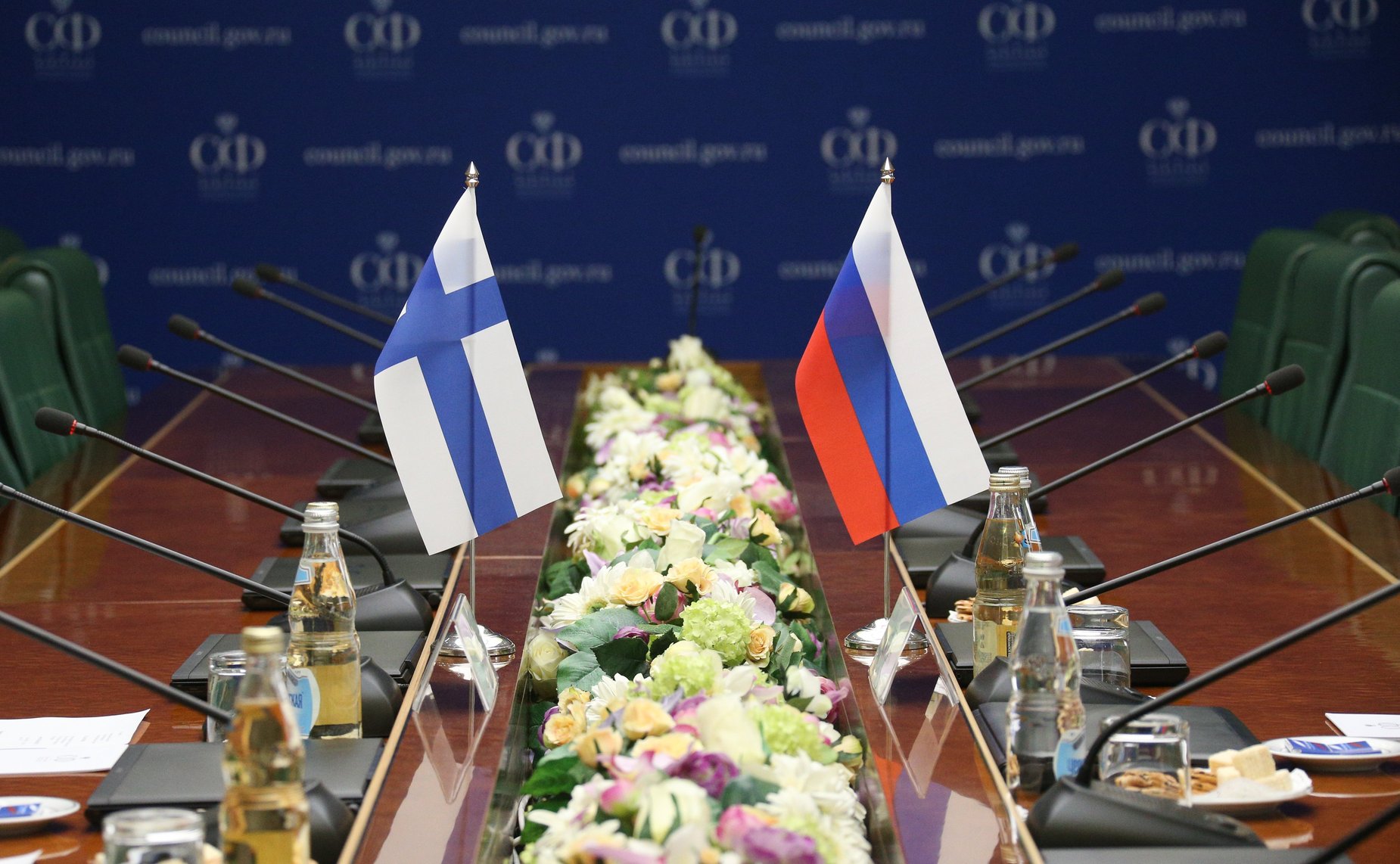 Григорий Карасин провел встречу с Чрезвычайным и Полномочным Послом Финляндии в РФ