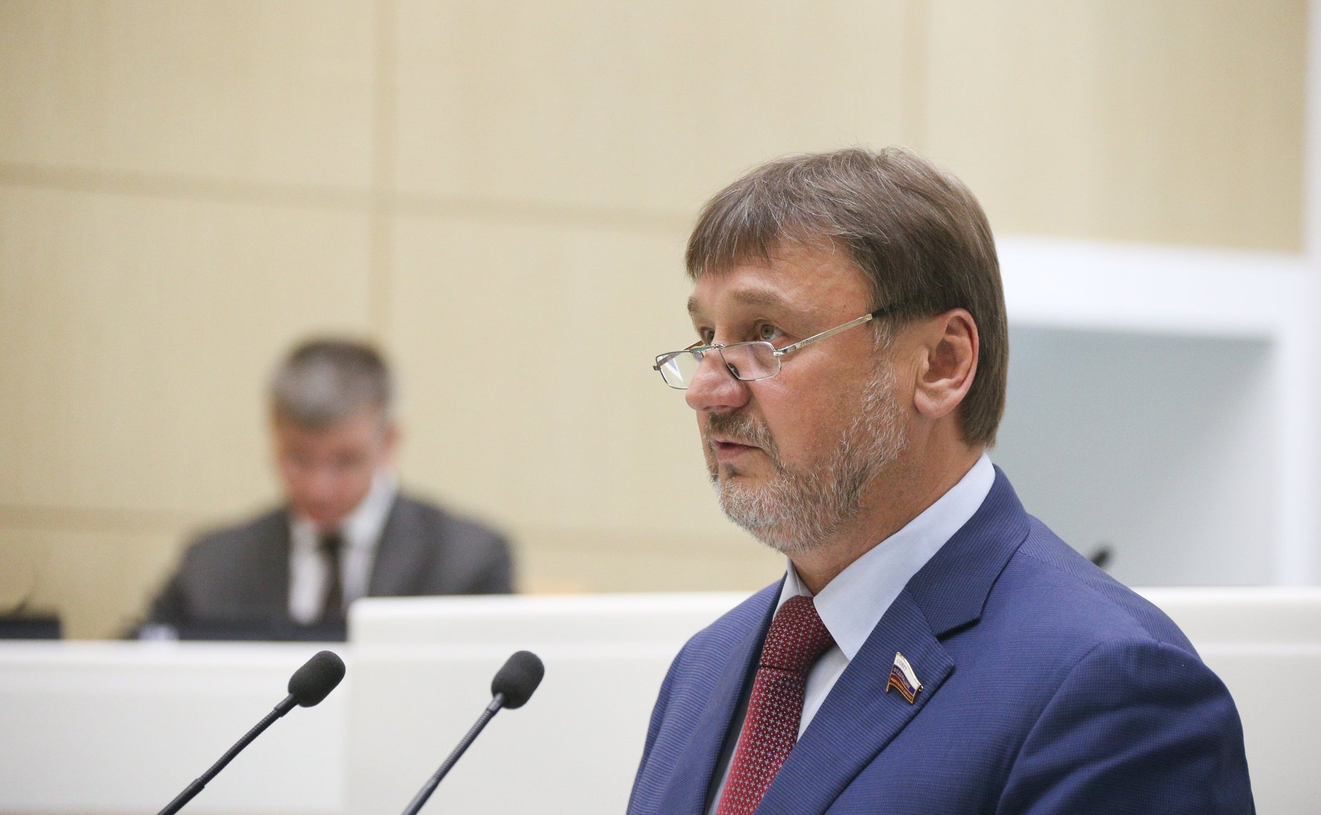 Владимир Лебедев