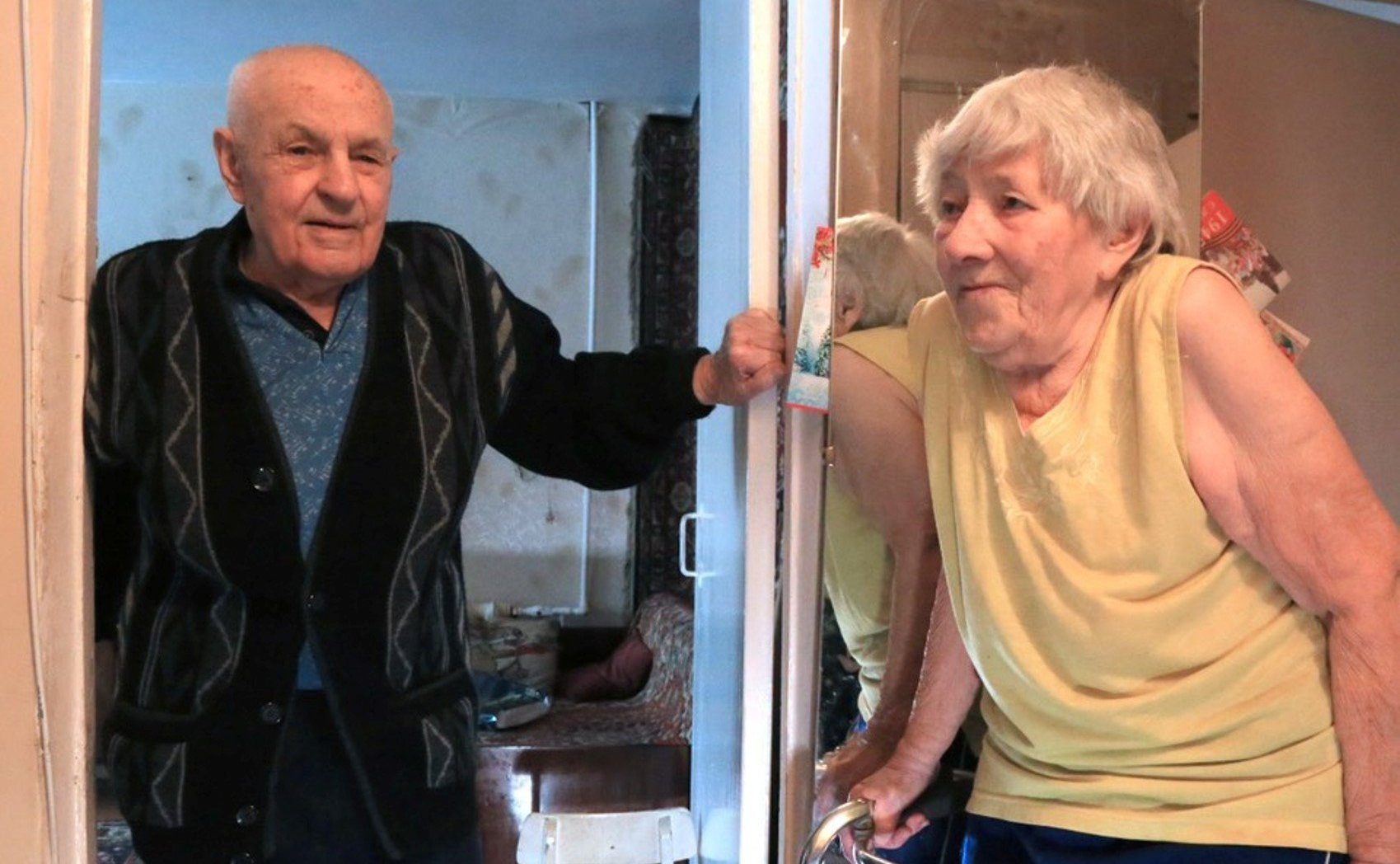 В преддверии празднования Дня Победы Валерий Пономарев поздравил с праздником камчатских участников Великой Отечественной войны и от его имени вручены подарки ветеранам