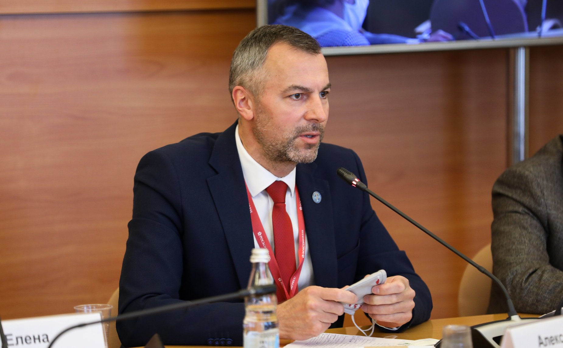 «Круглый стол» на тему «Лесные ресурсы: сохраняя легкие планеты»