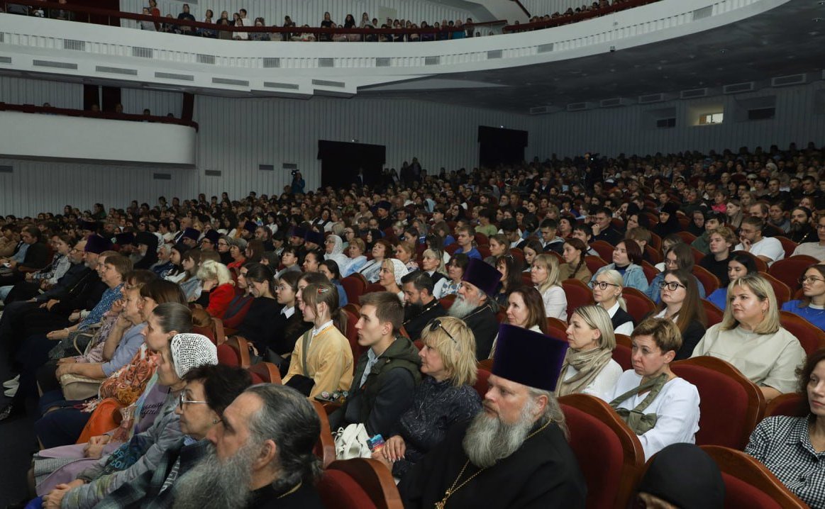 Николай Семисотов принял участие в пленарном заседании регионального этапа XXXIV Международных Рождественских образовательных чтений