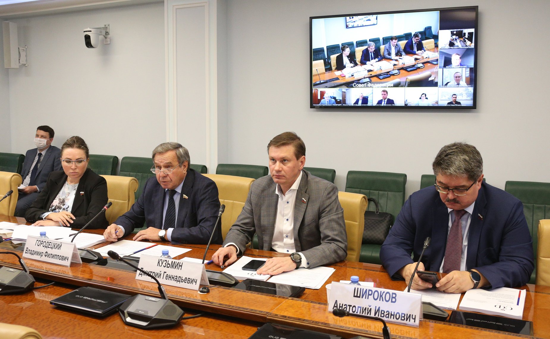 «Круглый стол» Комитета СФ по федеративному устройству, региональной политике, МСУ и делам Севера