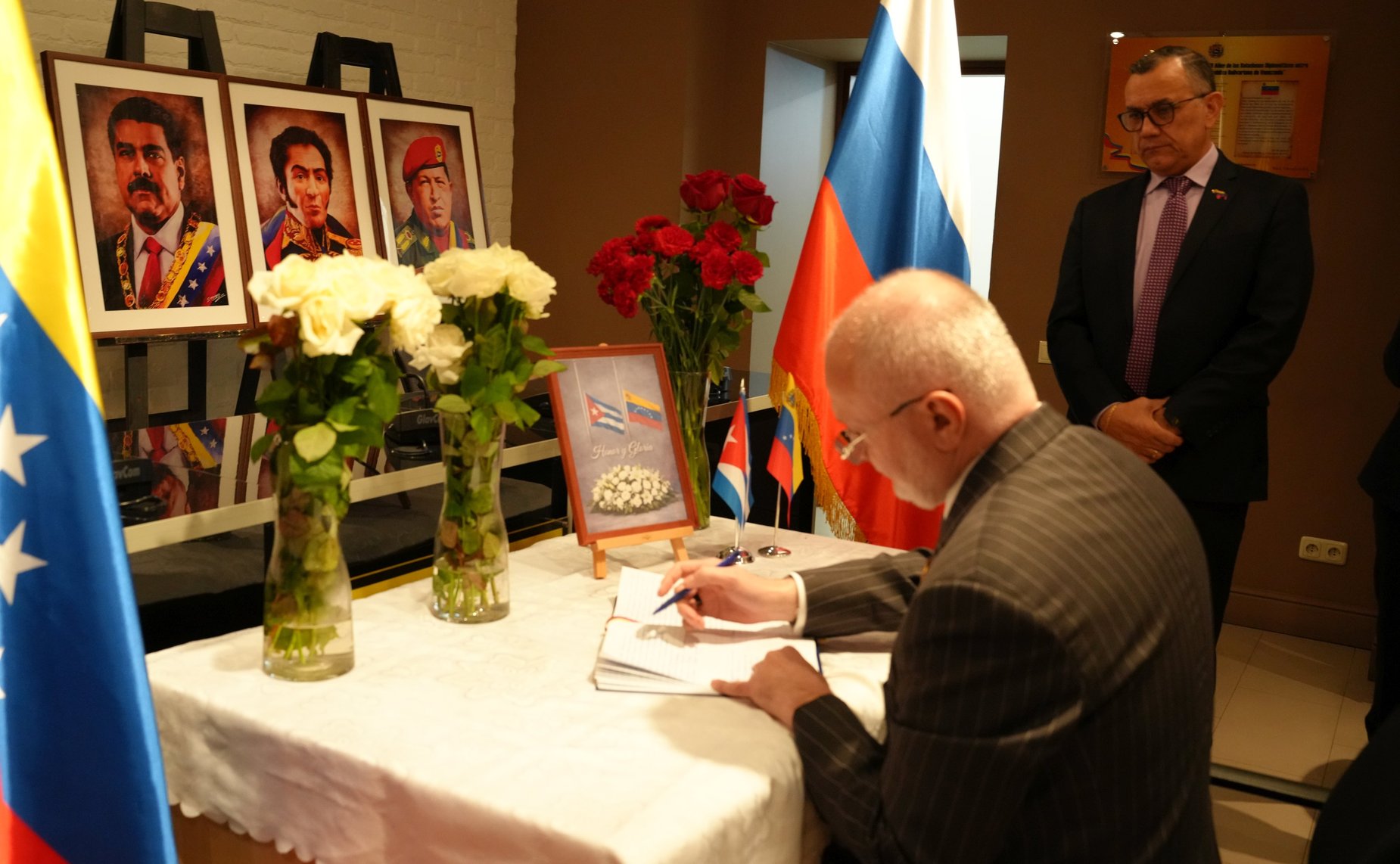 Андрей Клишас посетил посольство Боливарианской Республики Венесуэла в России