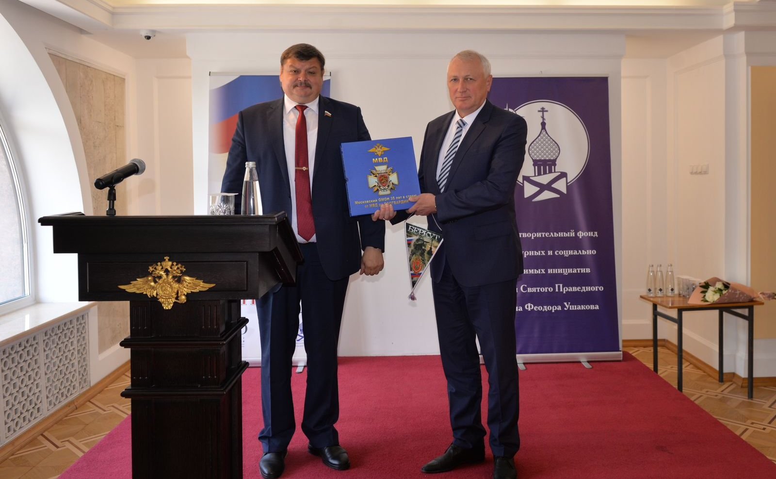 Сергей Колбин принял участие в открытии выставки в Академии управления МВД России