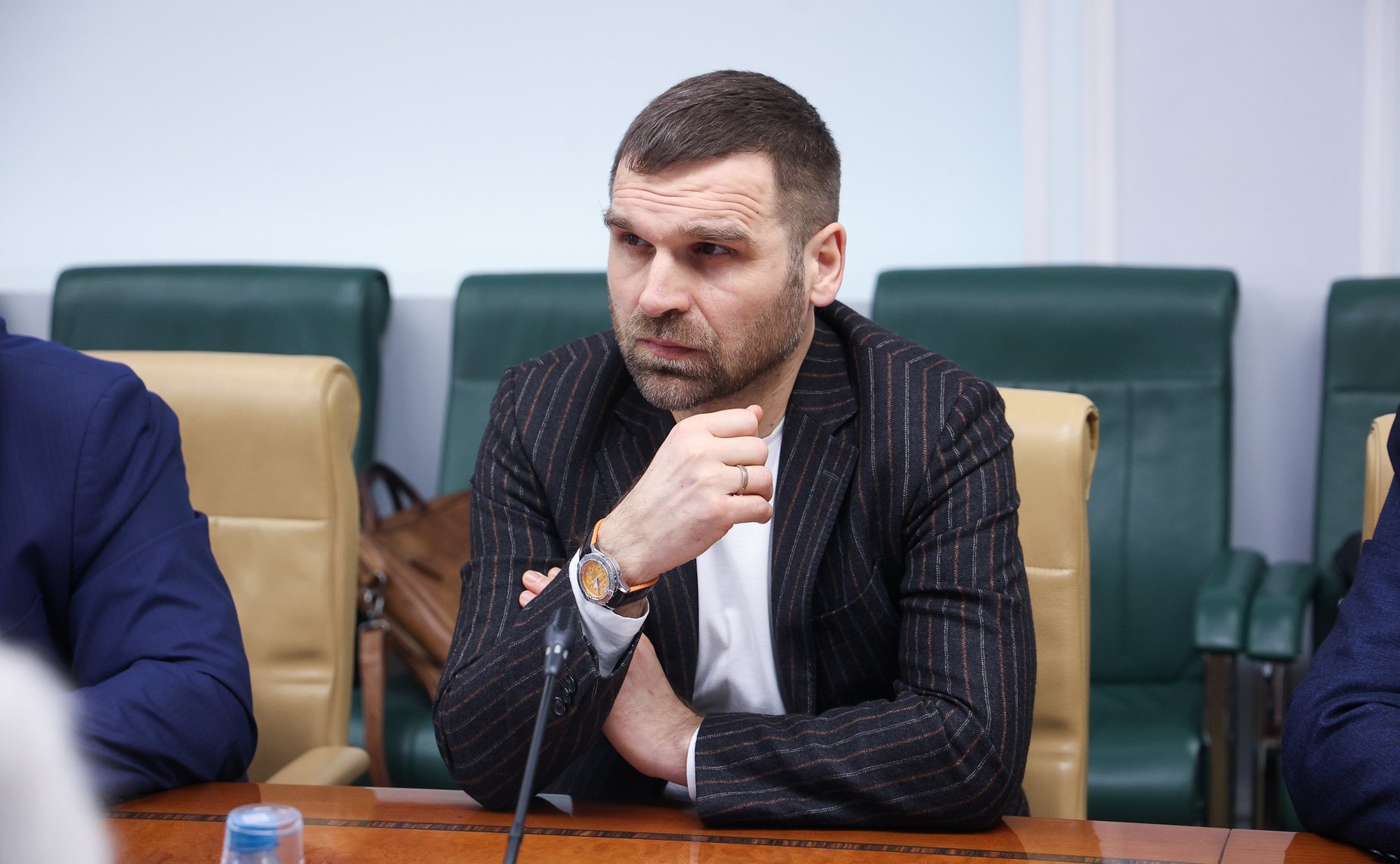 Совещание Комитета СФ по экономической политике «О стратегических вопросах реализации комплексной государственной программы Российской Федерации «Энергосбережение и повышение энергетической эффективности»»