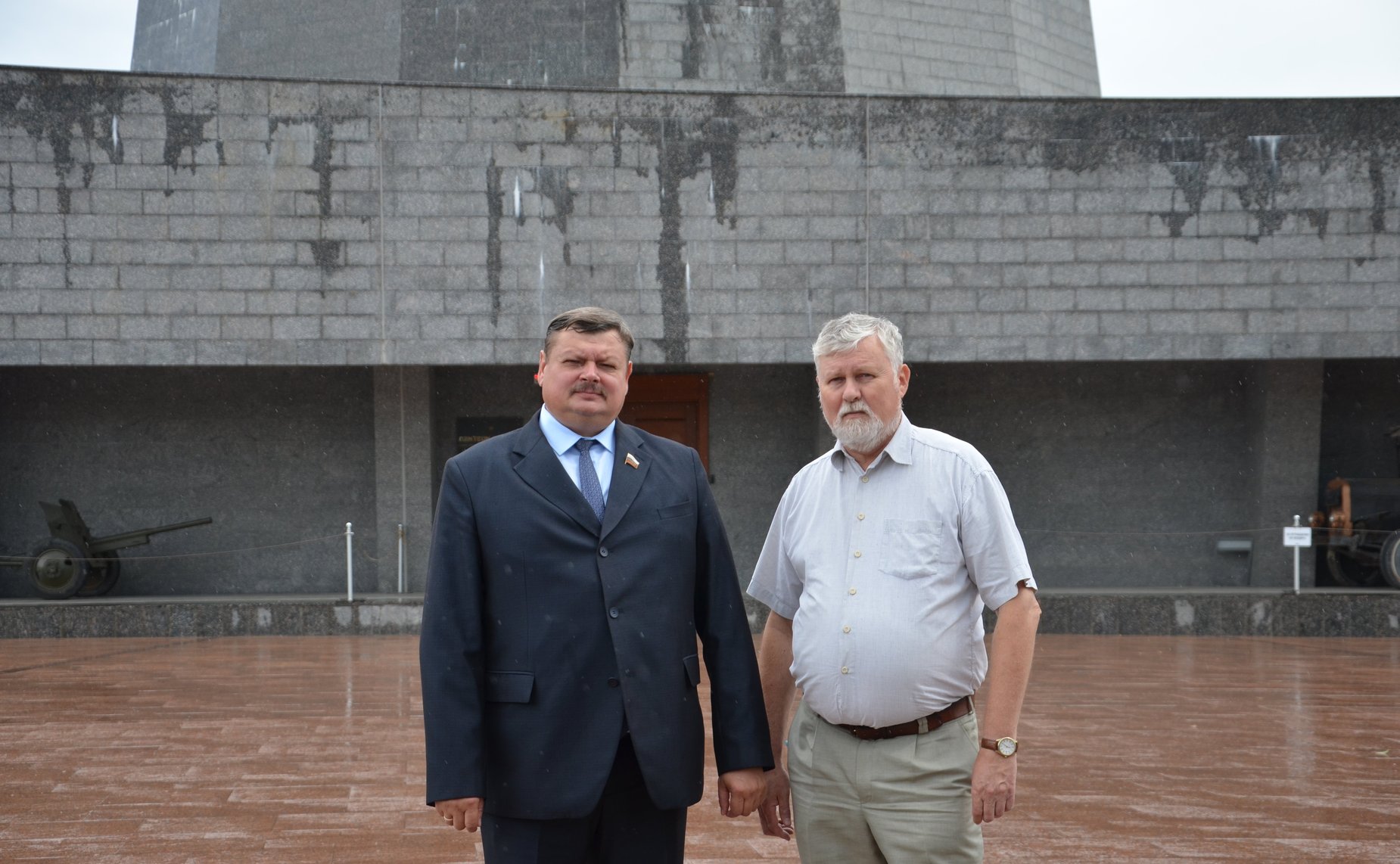 Сергей Колбин в ходе поездки в регион принял участие в открытии Третьего Международного кинофестиваля «Дни военно-исторического кино»