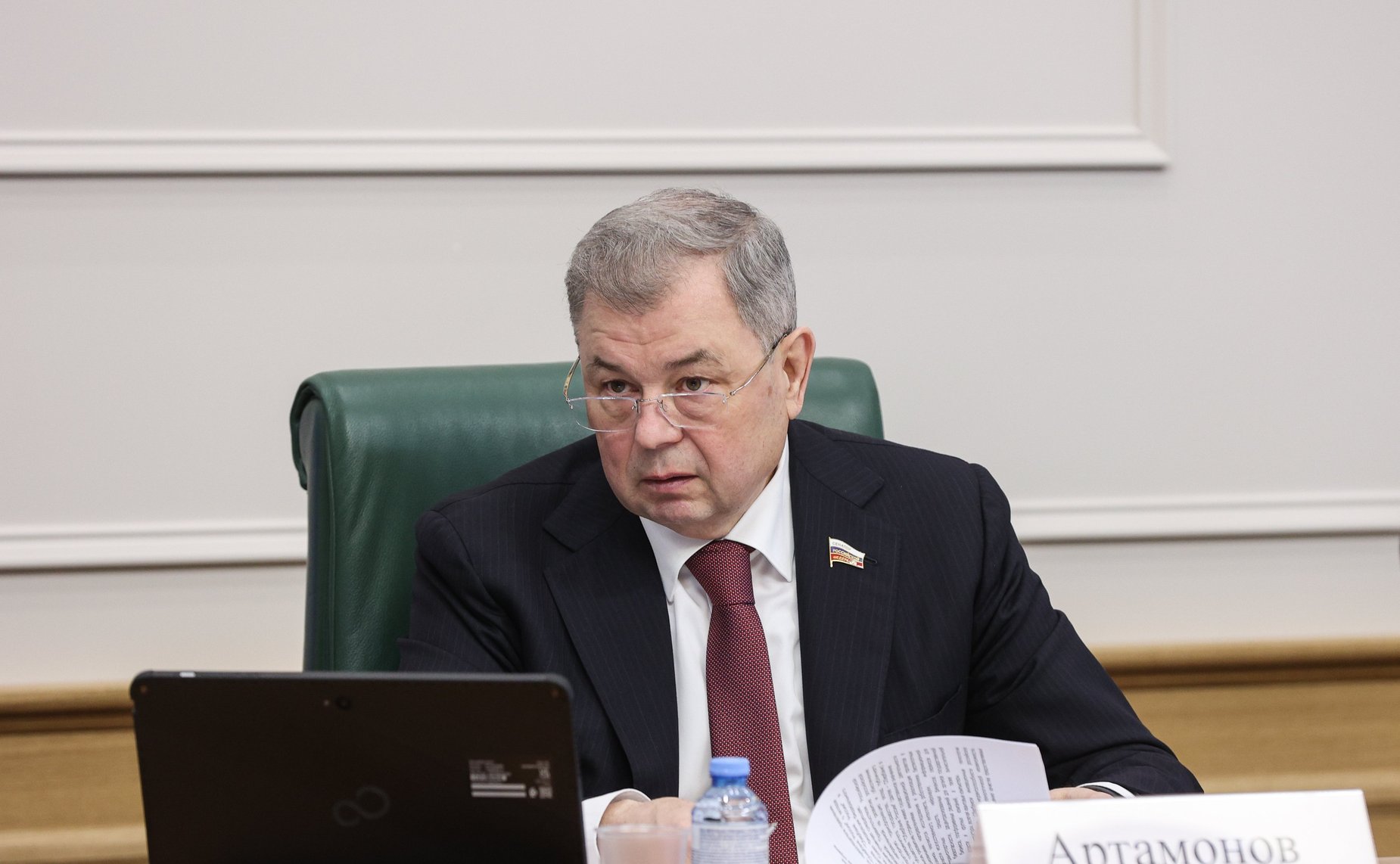 Анатолий Артамонов