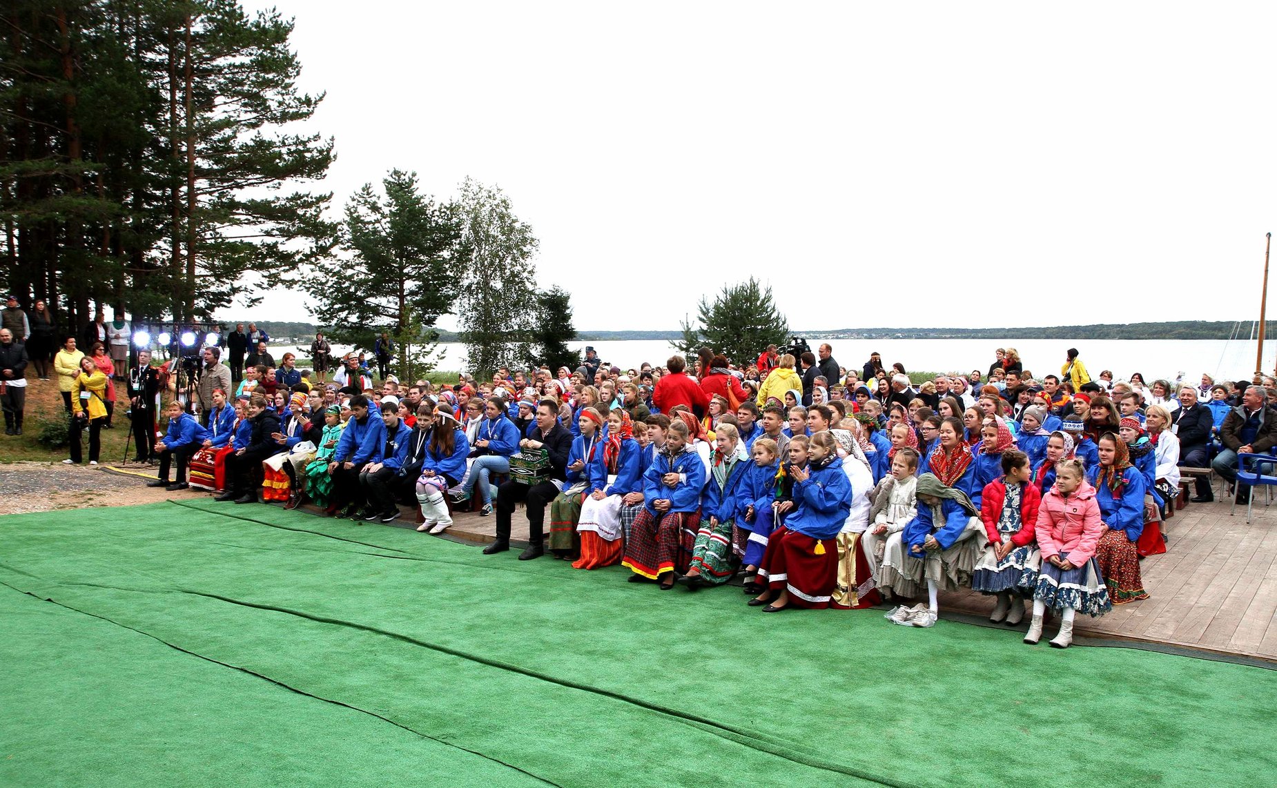 Участники финала II Всероссийского детского фестиваля народной культуры «Наследники традиций»