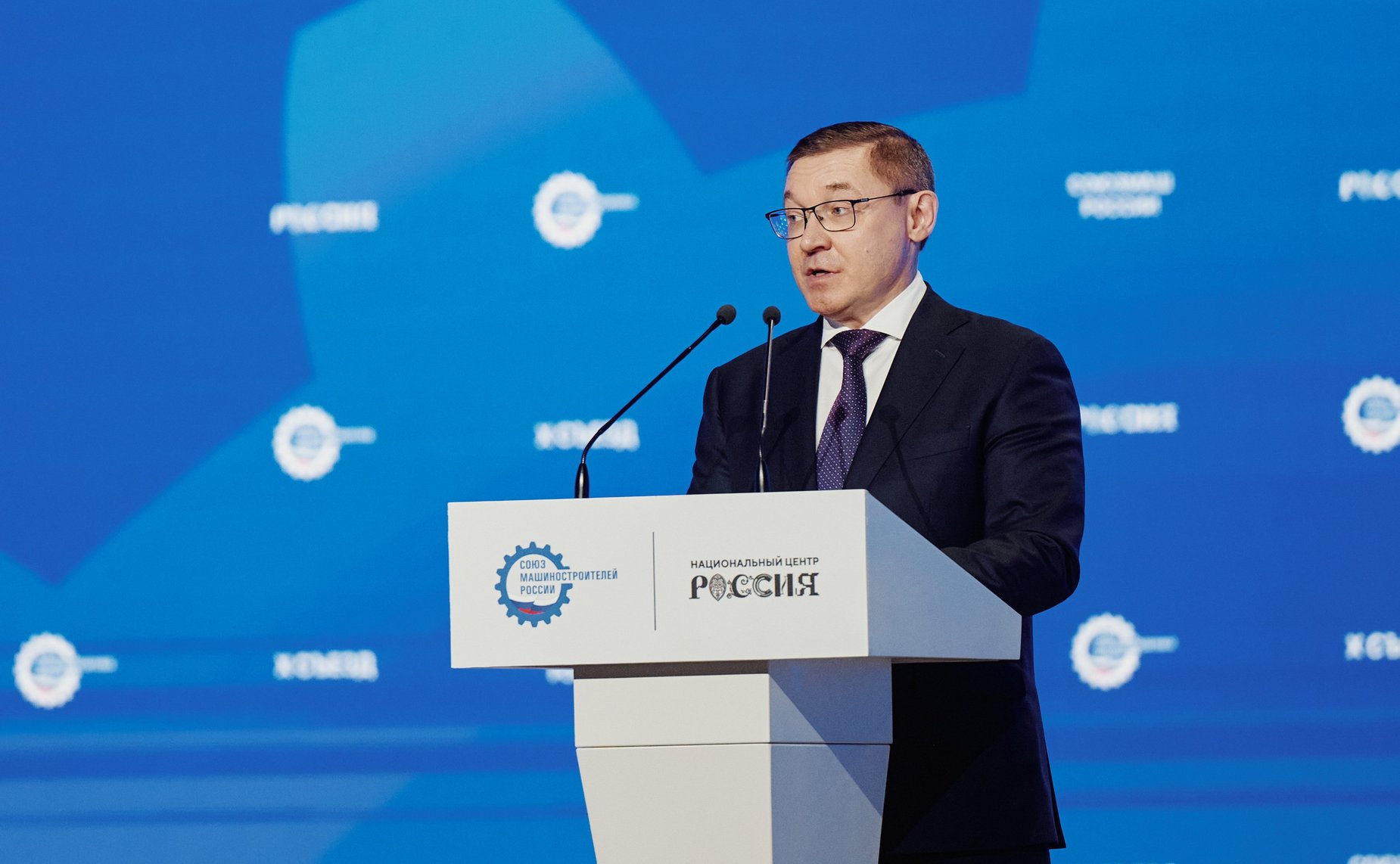 Владимир Якушев