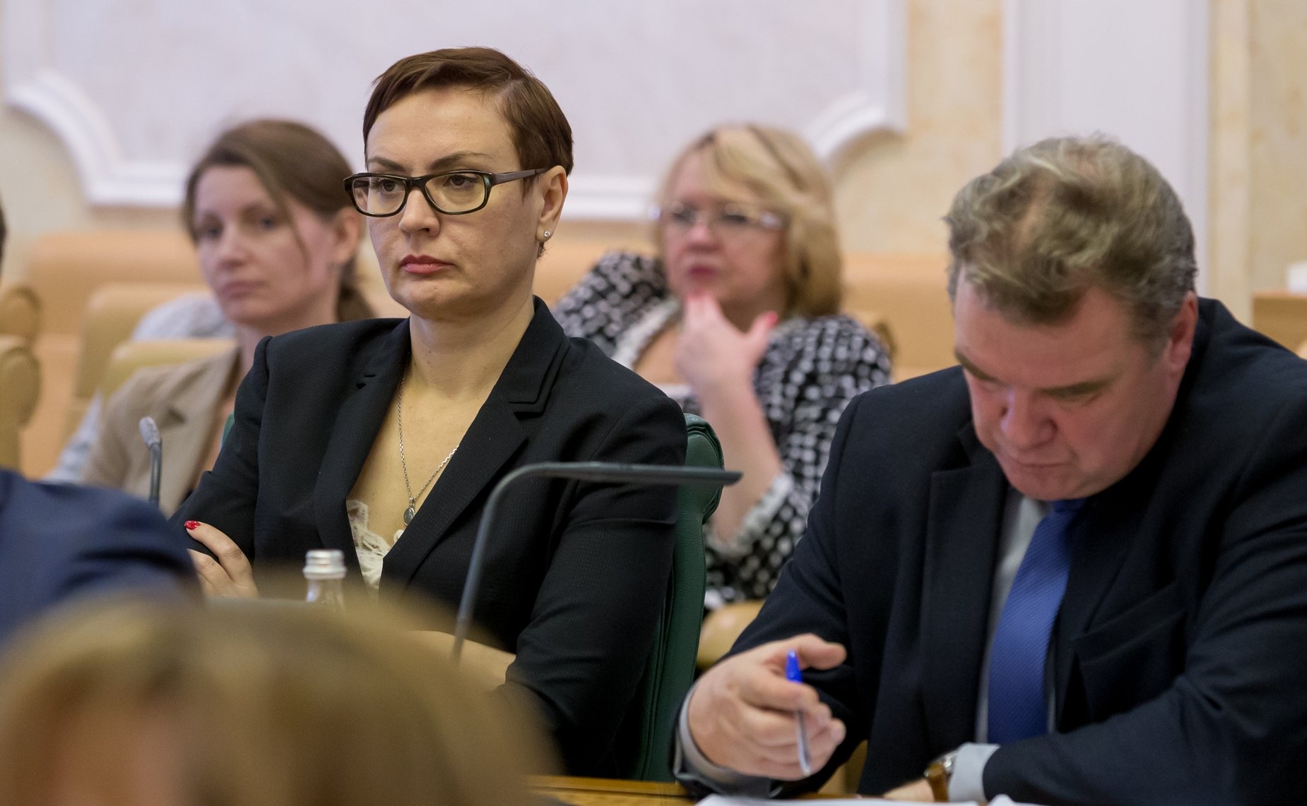 Парламентские слушания на тему «О совершенствовании законодательства в сфере социальной поддержки населения»