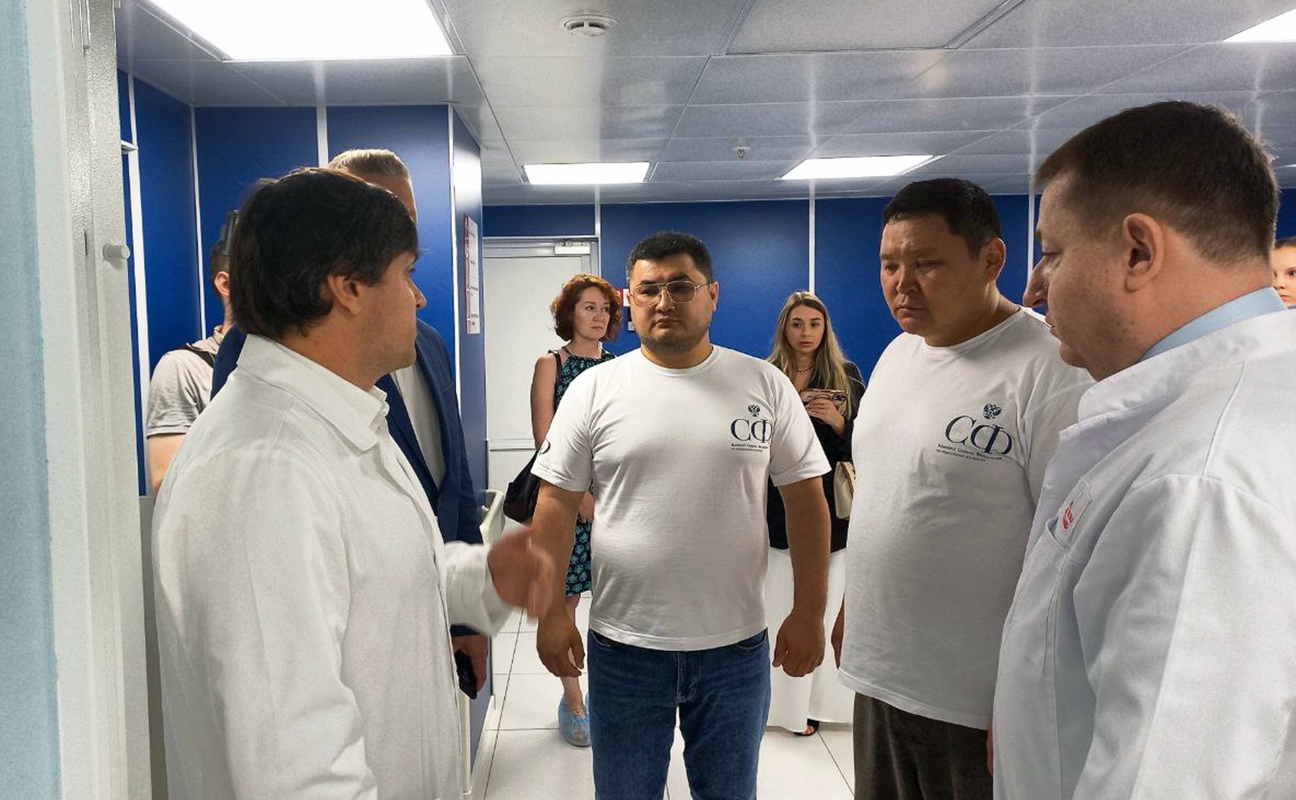 Сенаторы посетили Вологодскую областную клиническую больницу