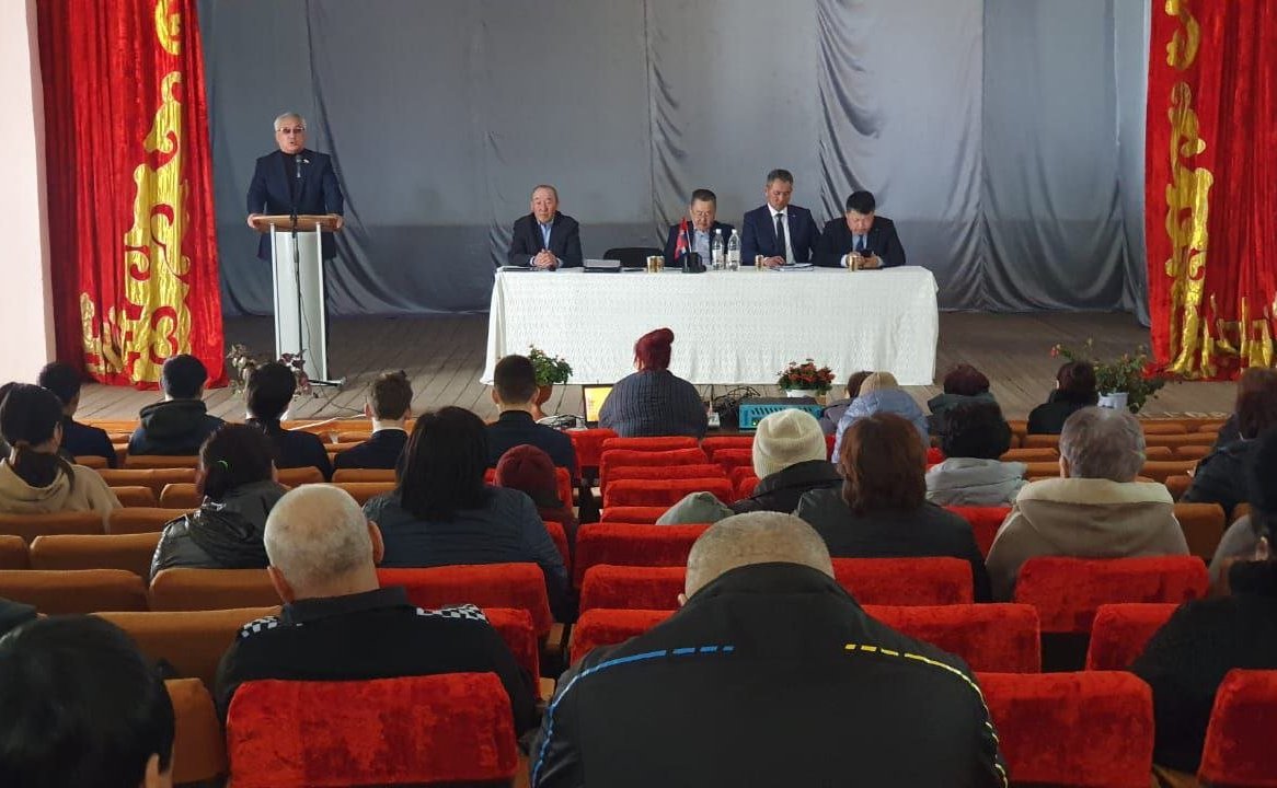 Баир Жамcуев посетил сельские поселения Ортуй и Кусоча Могойтуйского района Забайкальского края