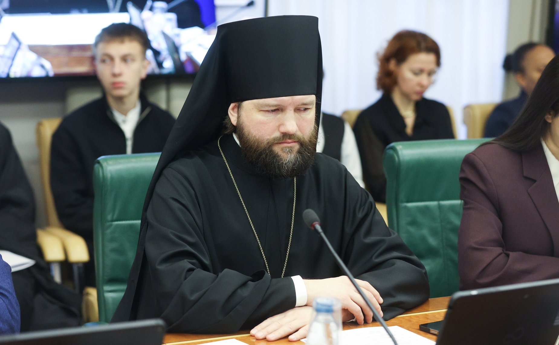 Круглый стол «Становление современной общественно-государственной модели воспитания гражданина и патриота (анализ опыта взаимодействия государственных и религиозных институтов)» (в рамках XIV Рождественских парламентских встреч)