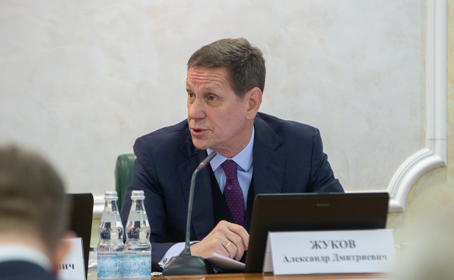 Александр Жуков