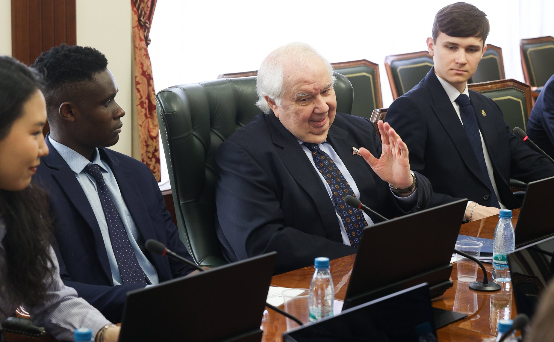 Встреча заместителя председателя Комитета СФ по международным делам Сергея Кисляка с иностранными студентами ФГБОУ ВО «Российская академия народного хозяйства и государственной службы при Президенте РФ»