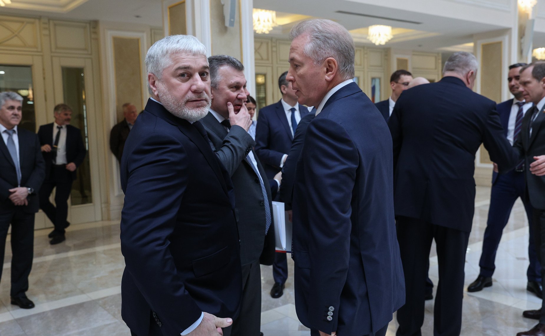 Открытие в Совете Федерации выставочной экспозиции для ознакомления с 20-летней историей ОАО «Российские железные дороги»