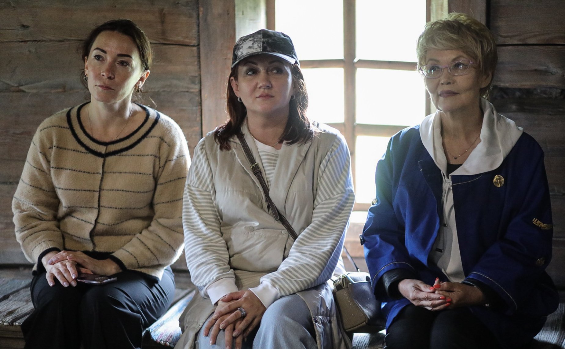 Сенаторы посетили музей деревянного зодчества «Малые Корелы»