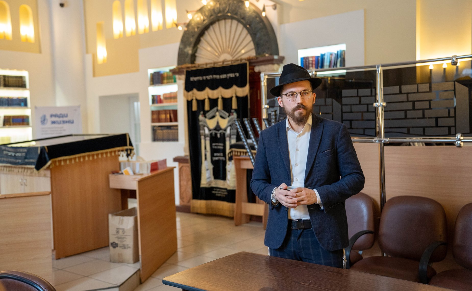 Сенаторы ознакомились с реализацией проекта доступной среды и посетили социальные и религиозные объекты города