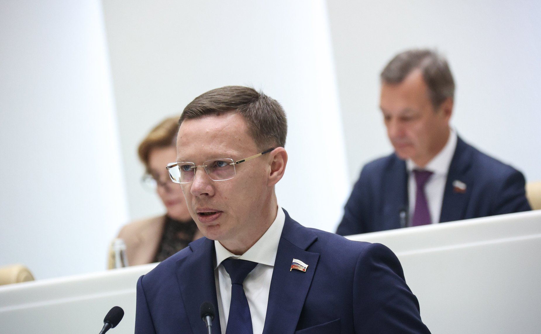 Виталий Назаренко