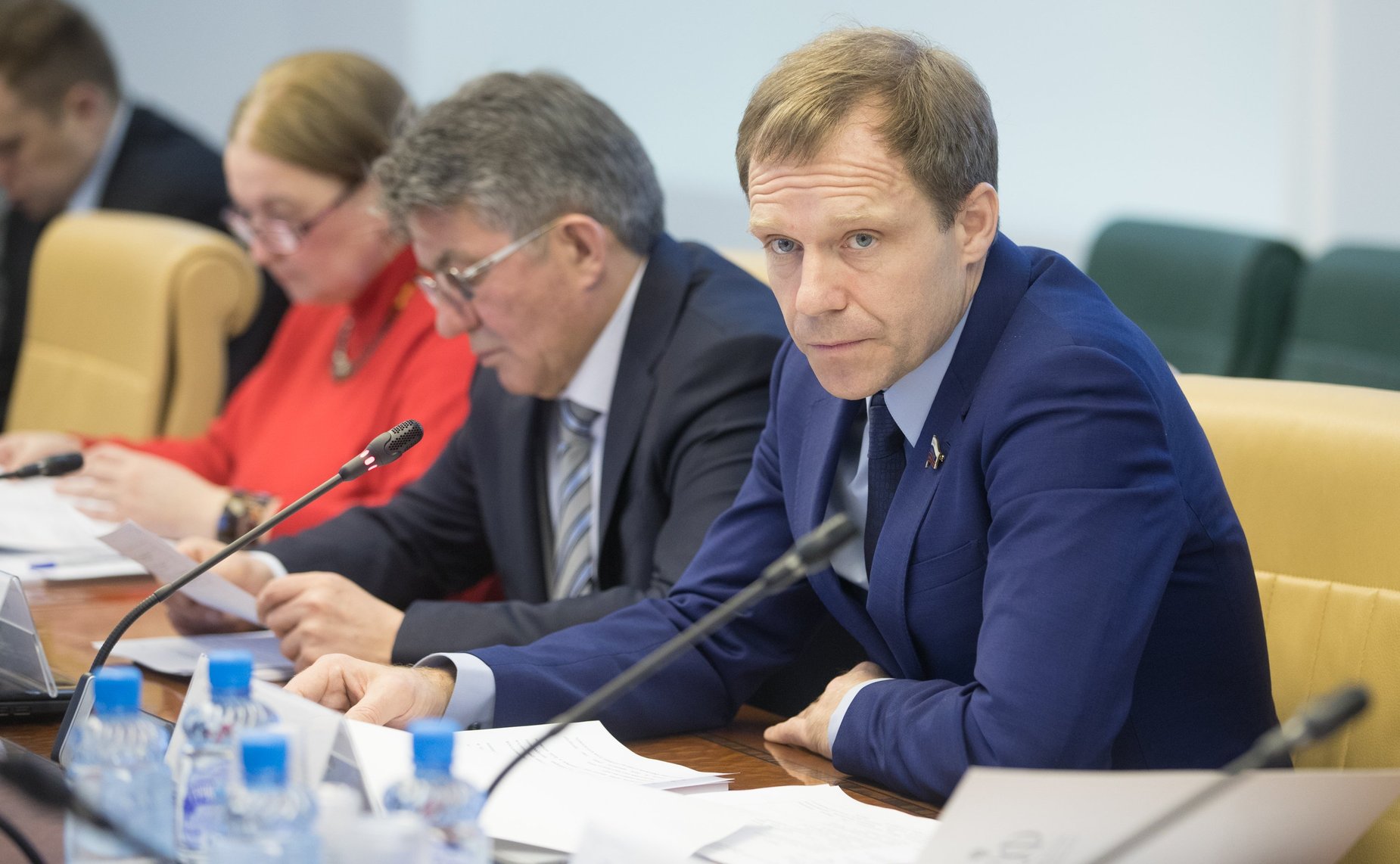 «Круглый стол» на тему «Вопросы повышения эффективности реализации полномочий федеральных парламентариев»