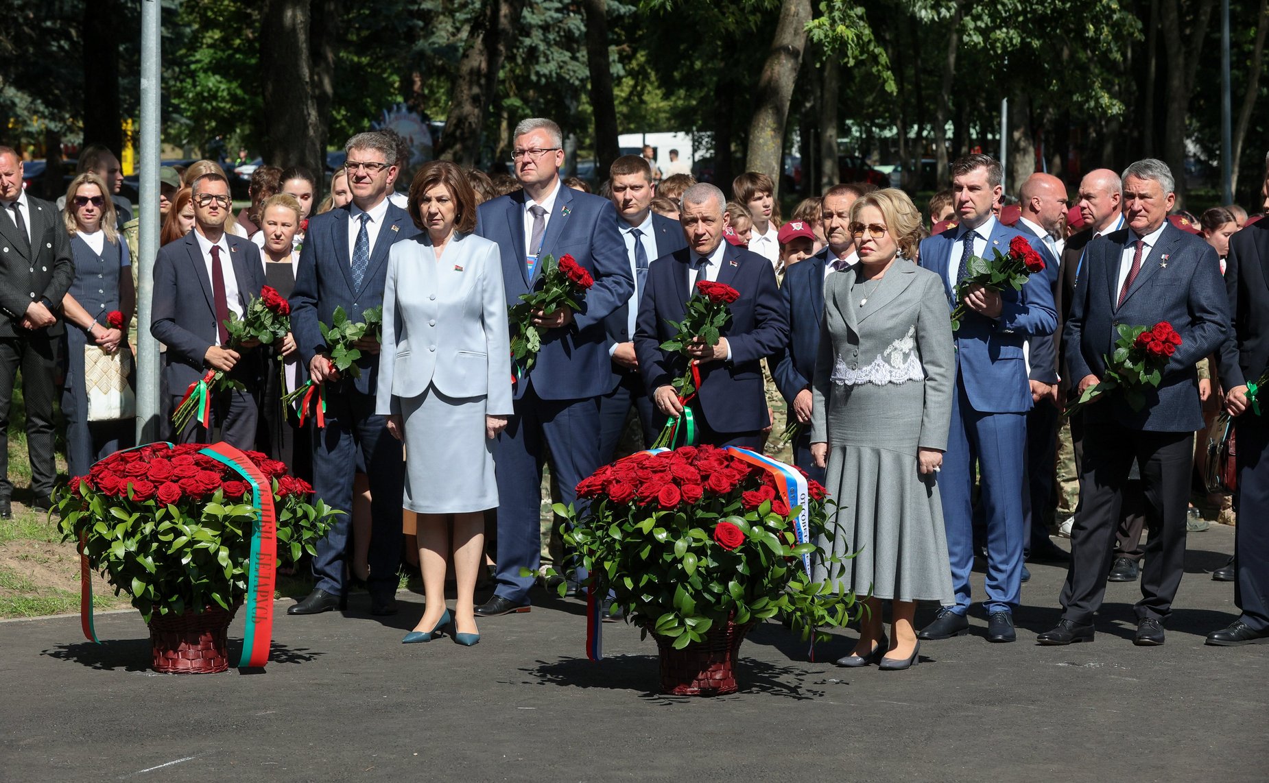 XIII Форум регионов Беларуси и России. Торжественная церемония открытия памятника летчику гвардии лейтенанту А.П. Мамкину